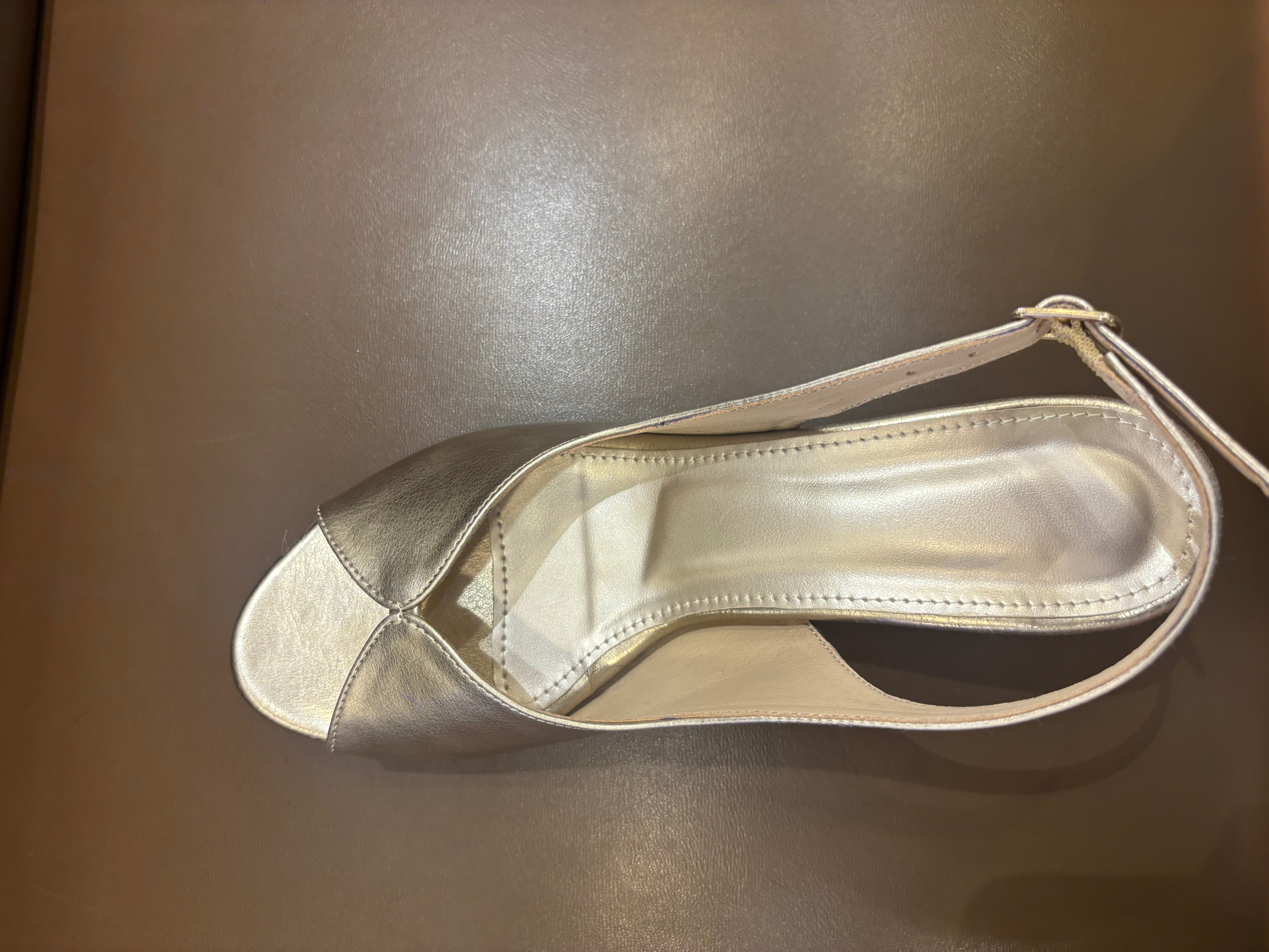 Tory Peep Toe Sling Back Block Heels