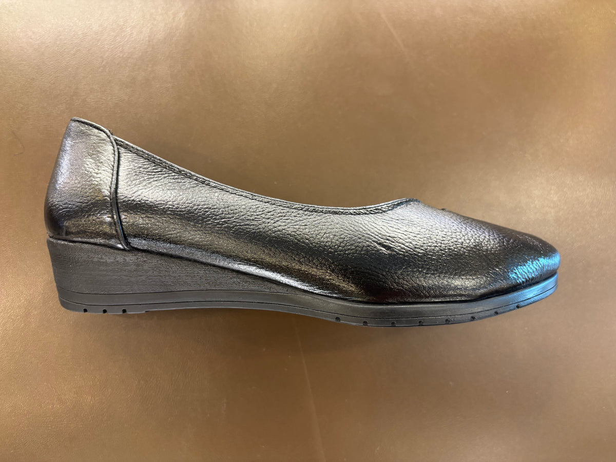 Kylie Leather Everyday Wedge Ballerinas