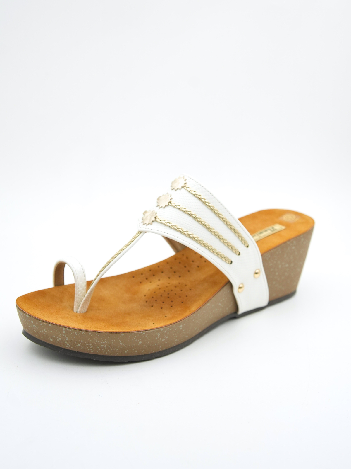 Zehra Wedge Heel Kohlapuris