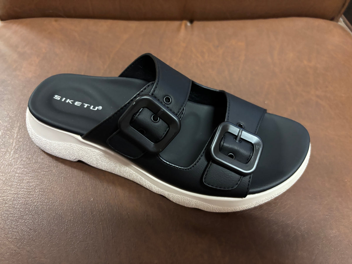 Suzy Lite Comfort Chunky Summer Slippers in Black - The Heels India