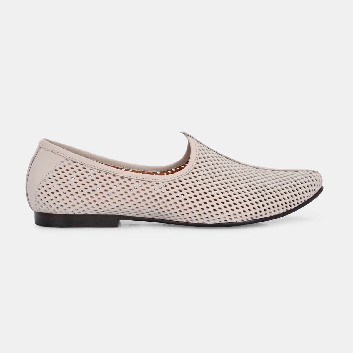 Sophia Ivory - The Heels India