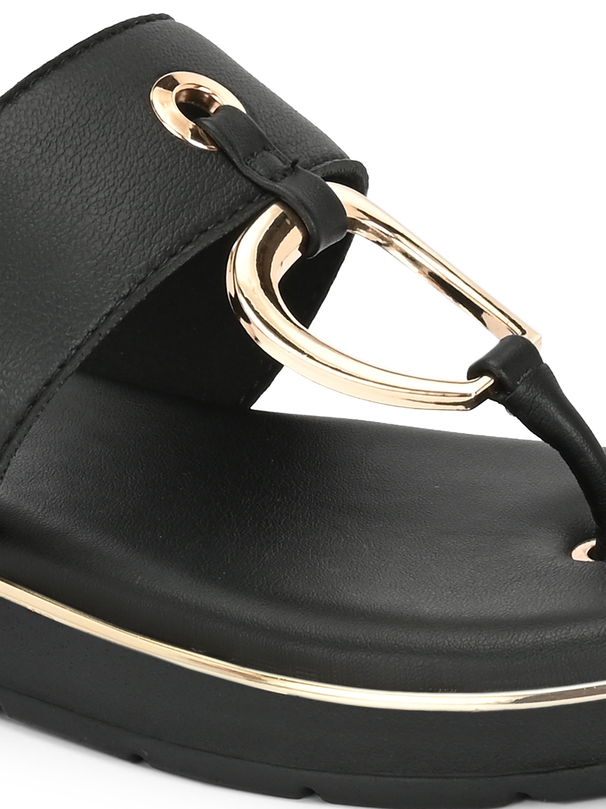 Rivara Cushioned Slippers