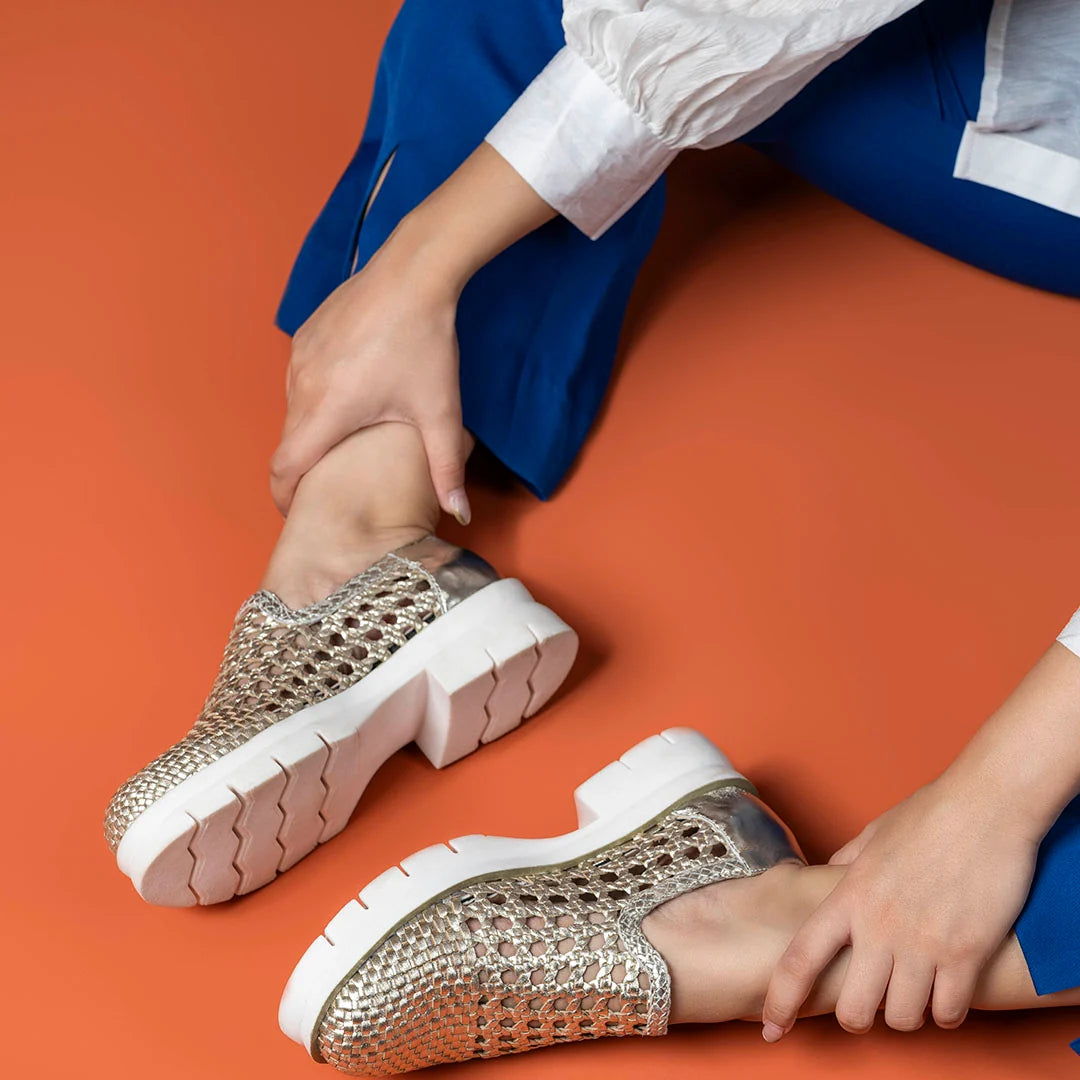 Quinn Premium Leather Weaving Slip On Sneakers