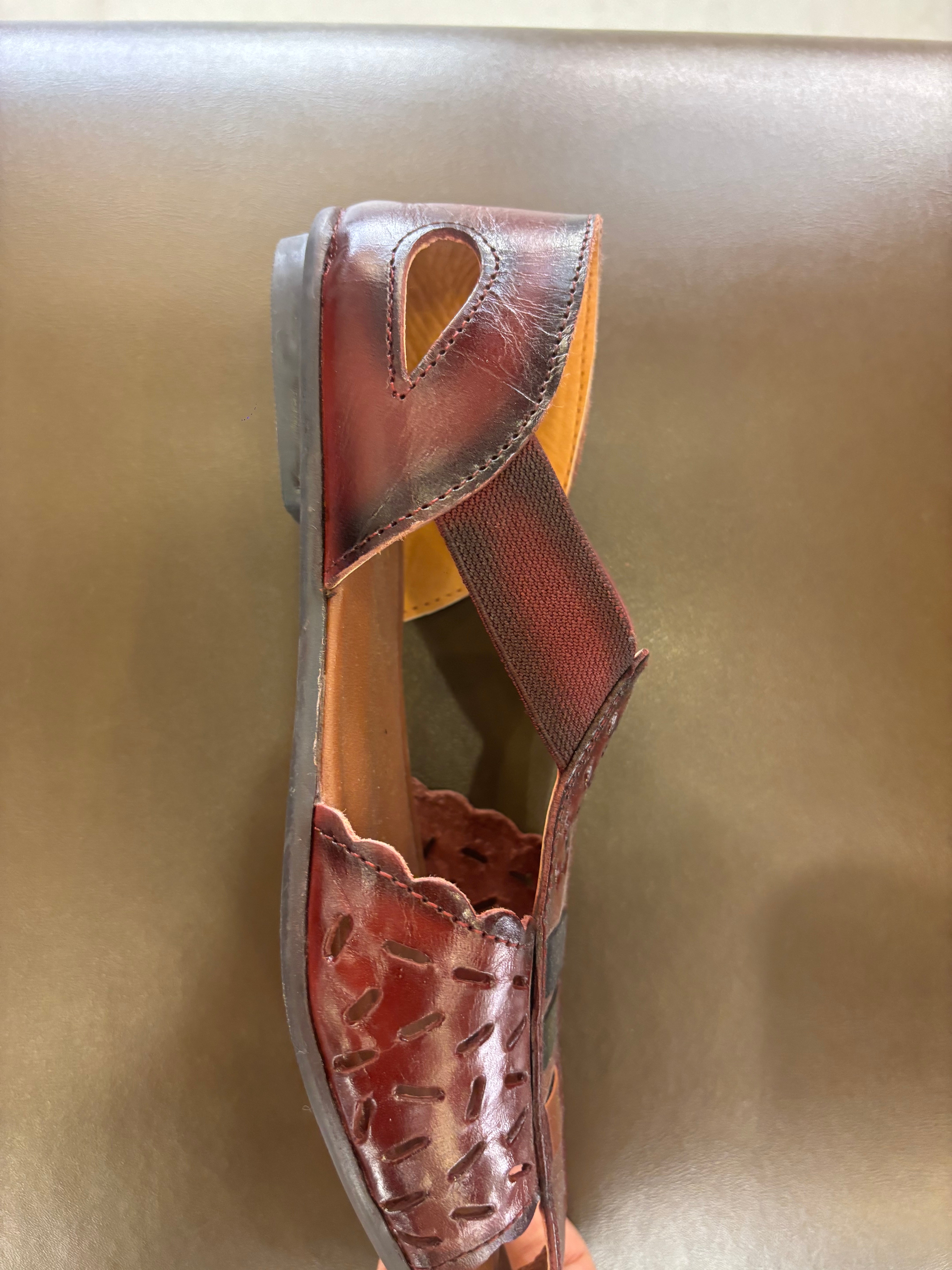 Fida Ethnic Leather Roman Sandals