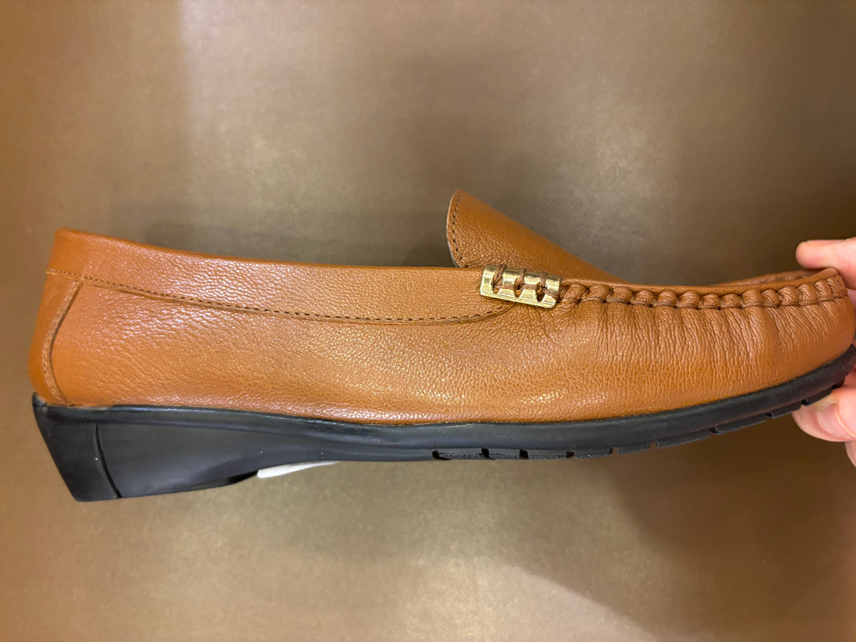 Mikela Classic Leather Loafers