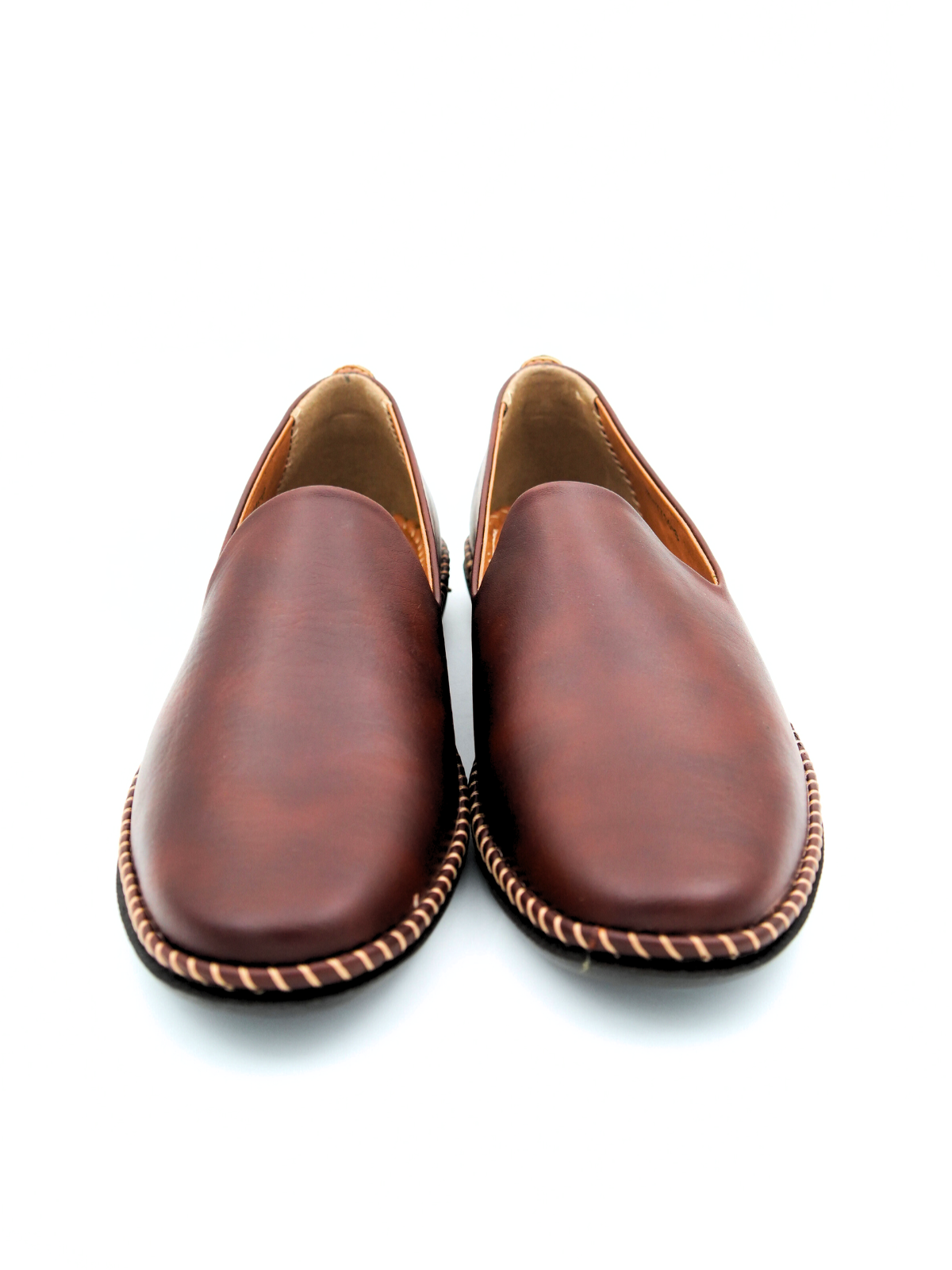 Reuben Cushioned Ethnic Mojris - The Heels India