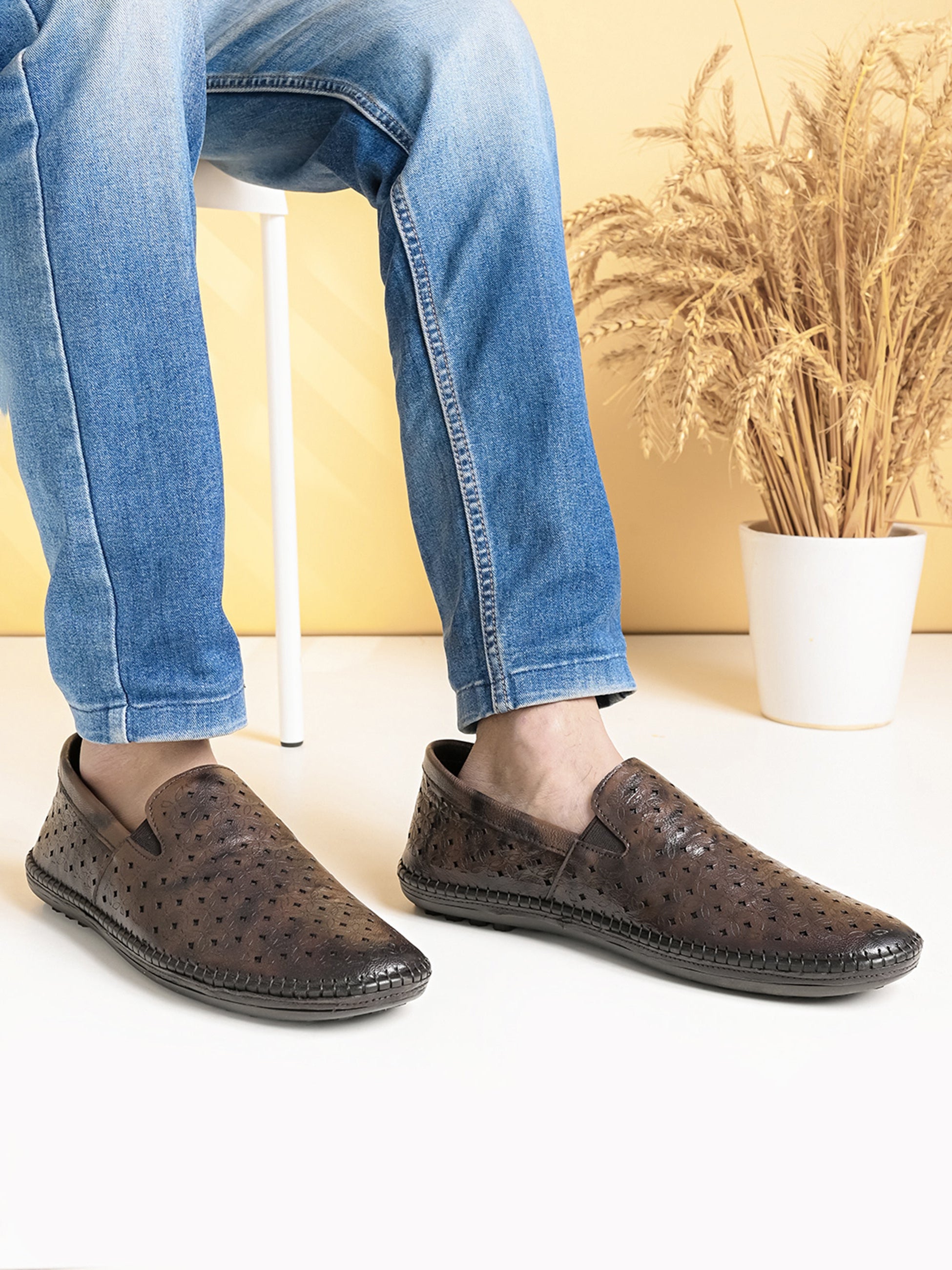 Romano Leather Ethnic Loafers - The Heels India