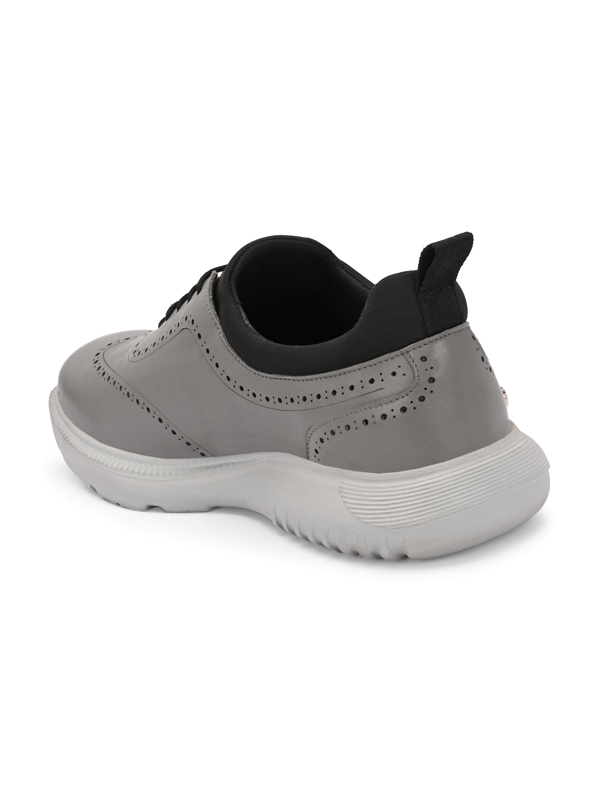 Trossard Cloud Leather Sneakers - The Heels India