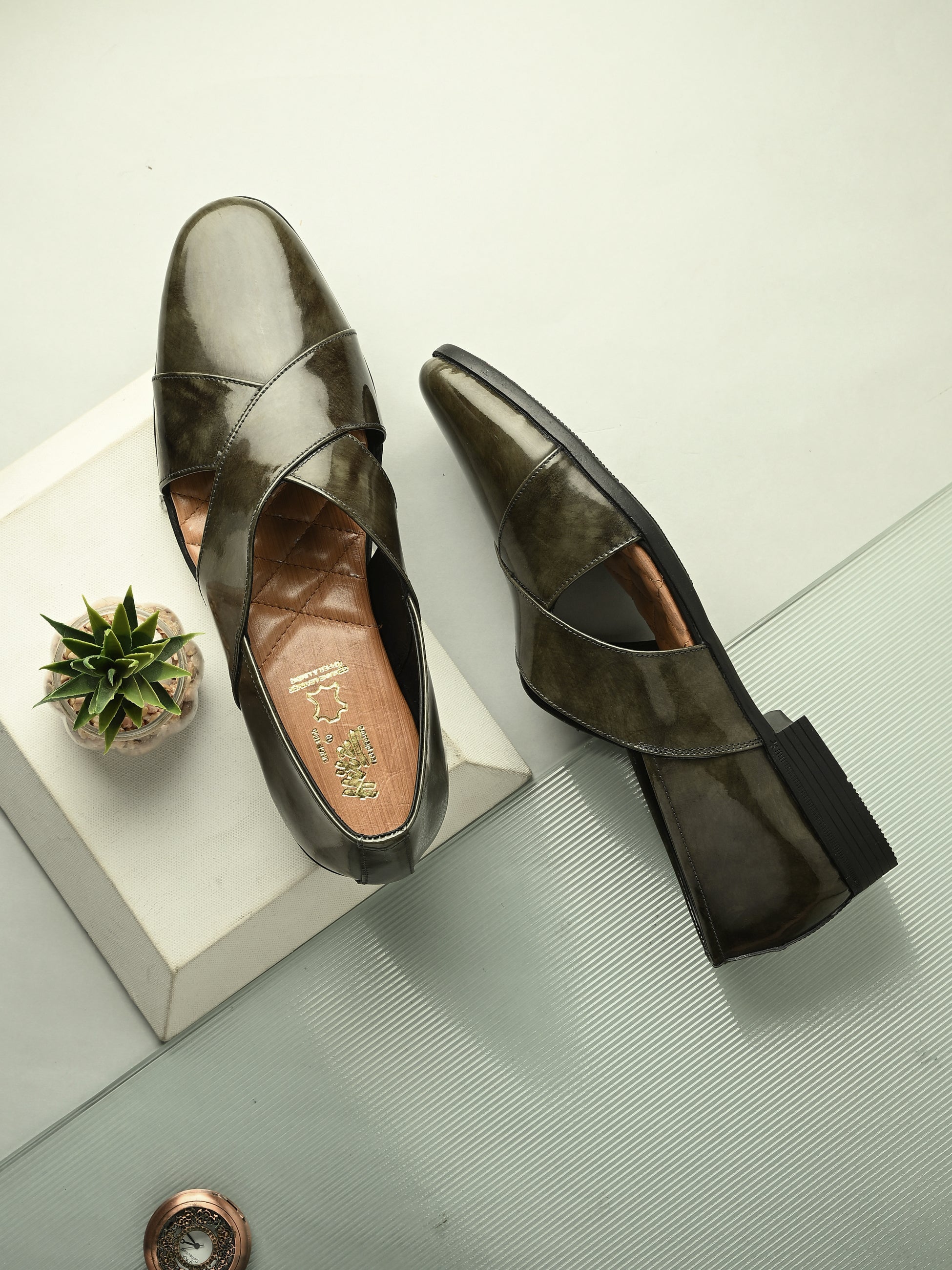 Behrouz Ethnic Leather Shoes