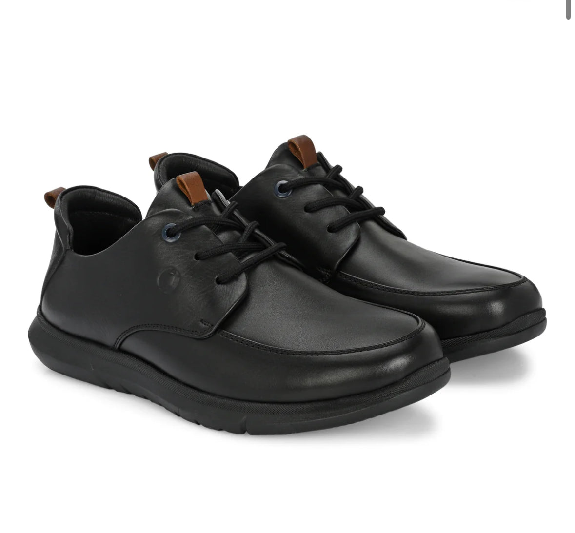 Zero Gravity Noah Leather Lace-up Sneakers - The Heels India