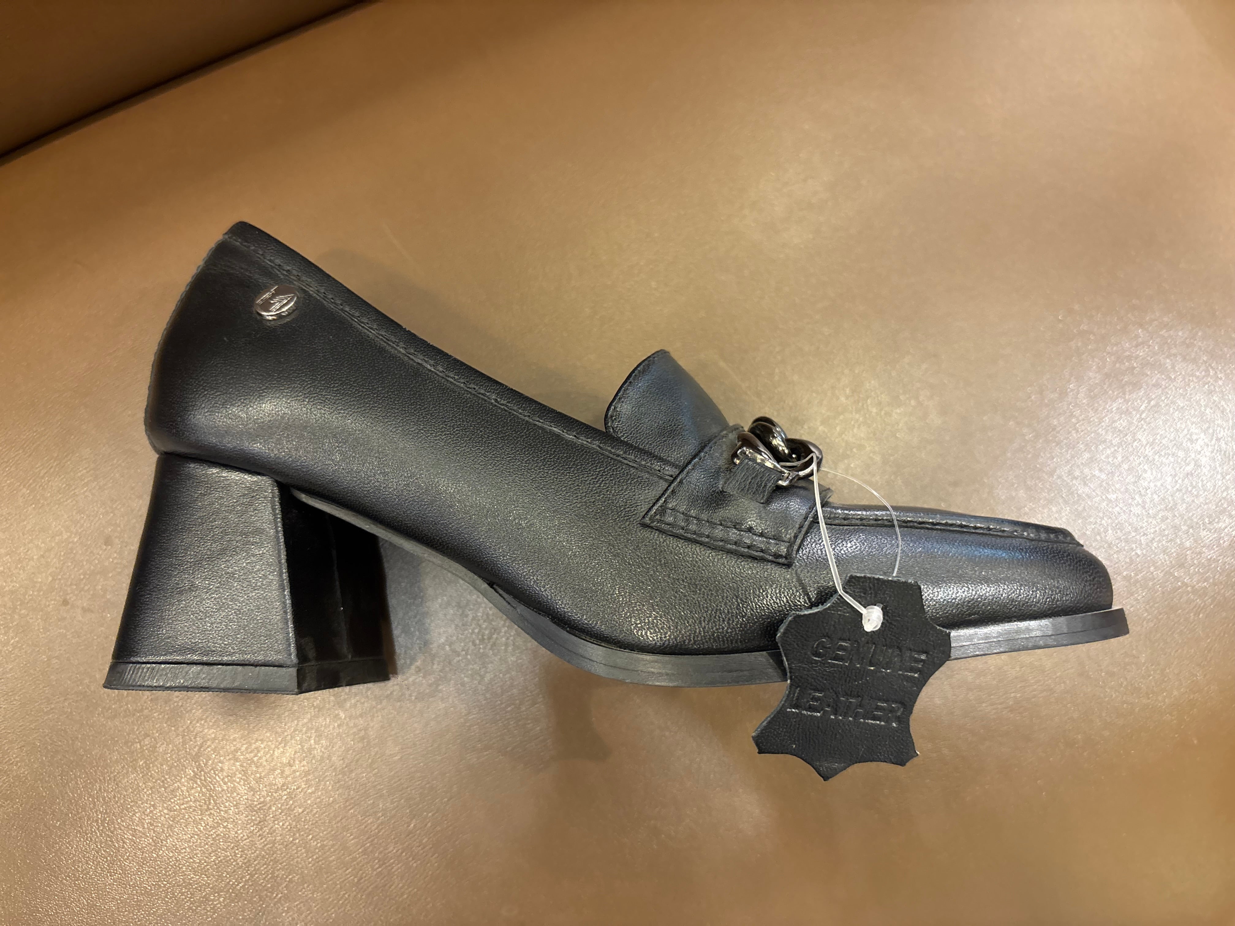 CHIC Premium Leather Block Heel Loafers