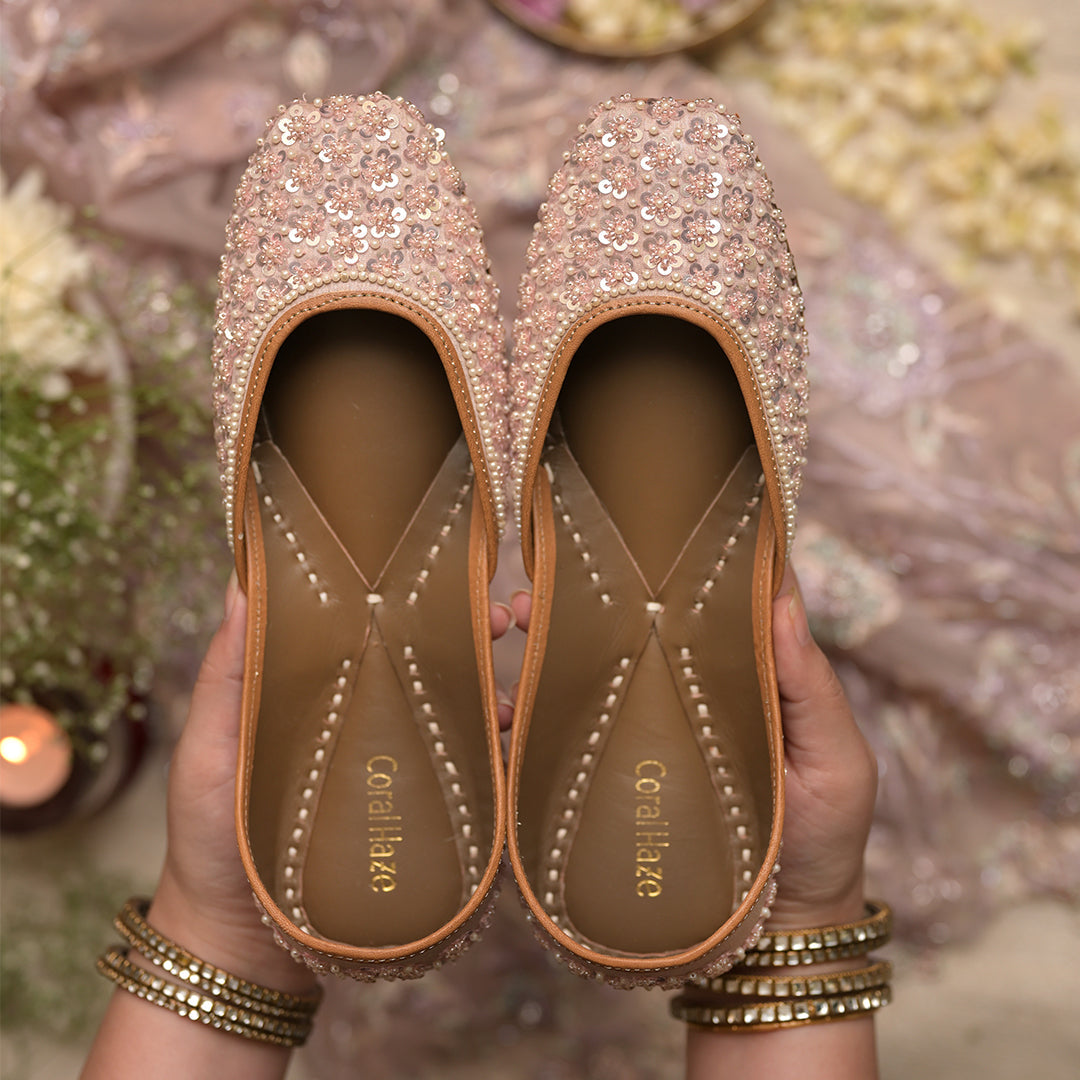 Sanaa Handcrafted Leather Juttis - The Heels India