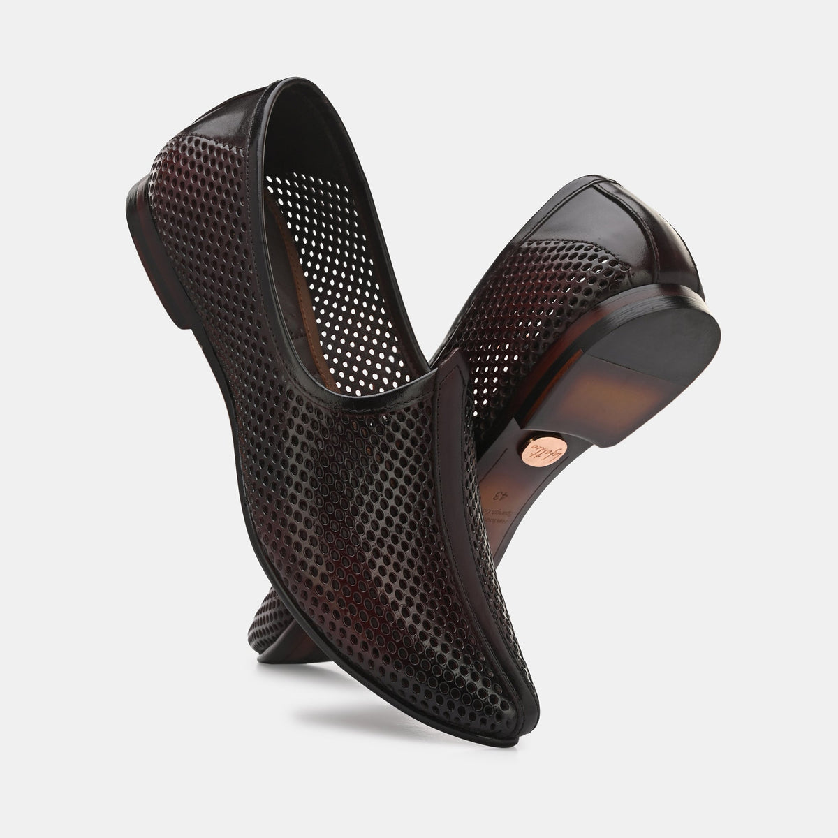 Lafattio Handcrafted Leather Juttis - The Heels India