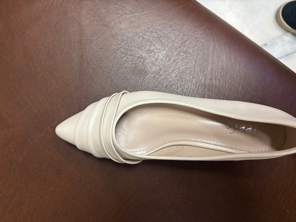 Hailey 2.0 Swirl Pointed Mid Heel Ballerinas