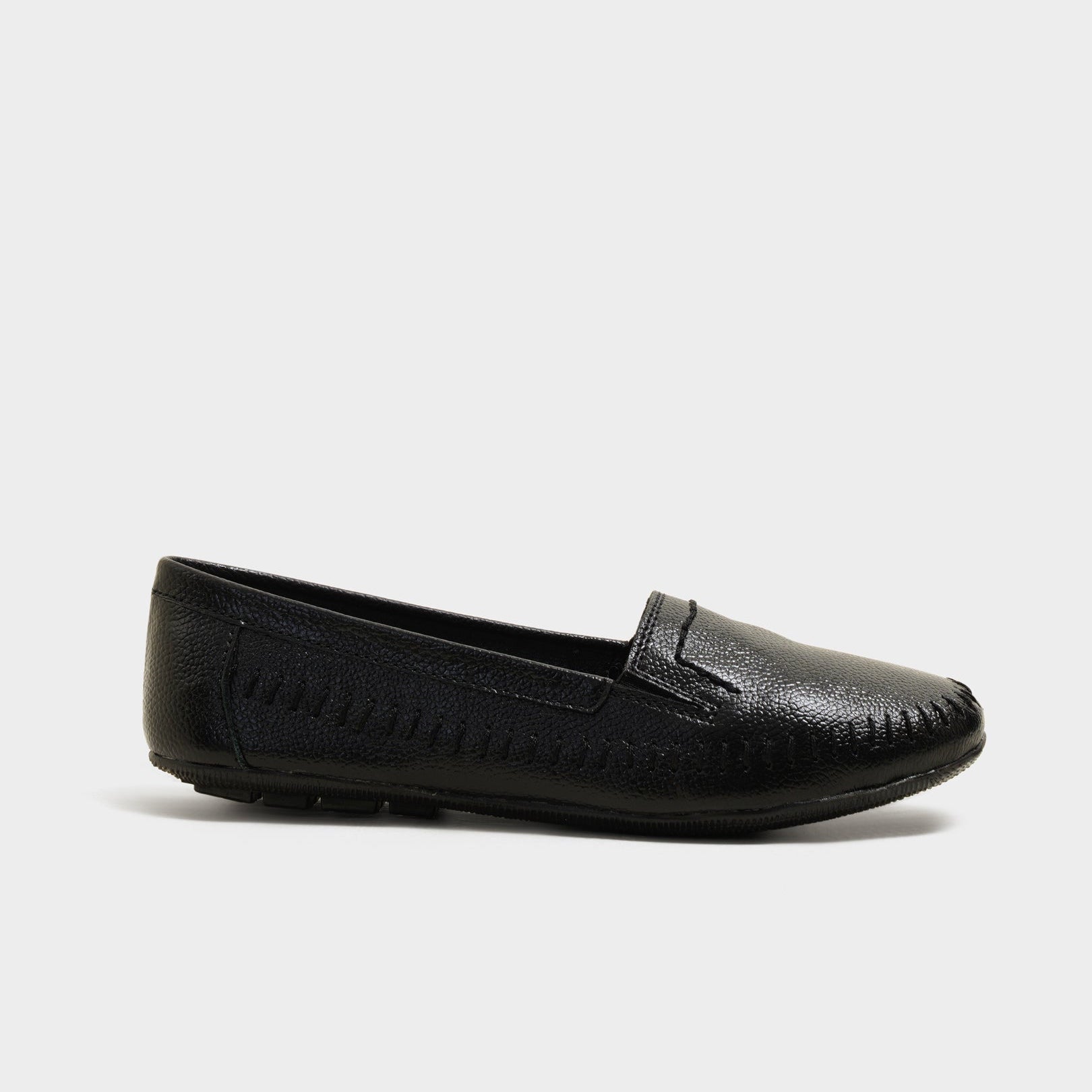 Noah black loafers - The Heels India
