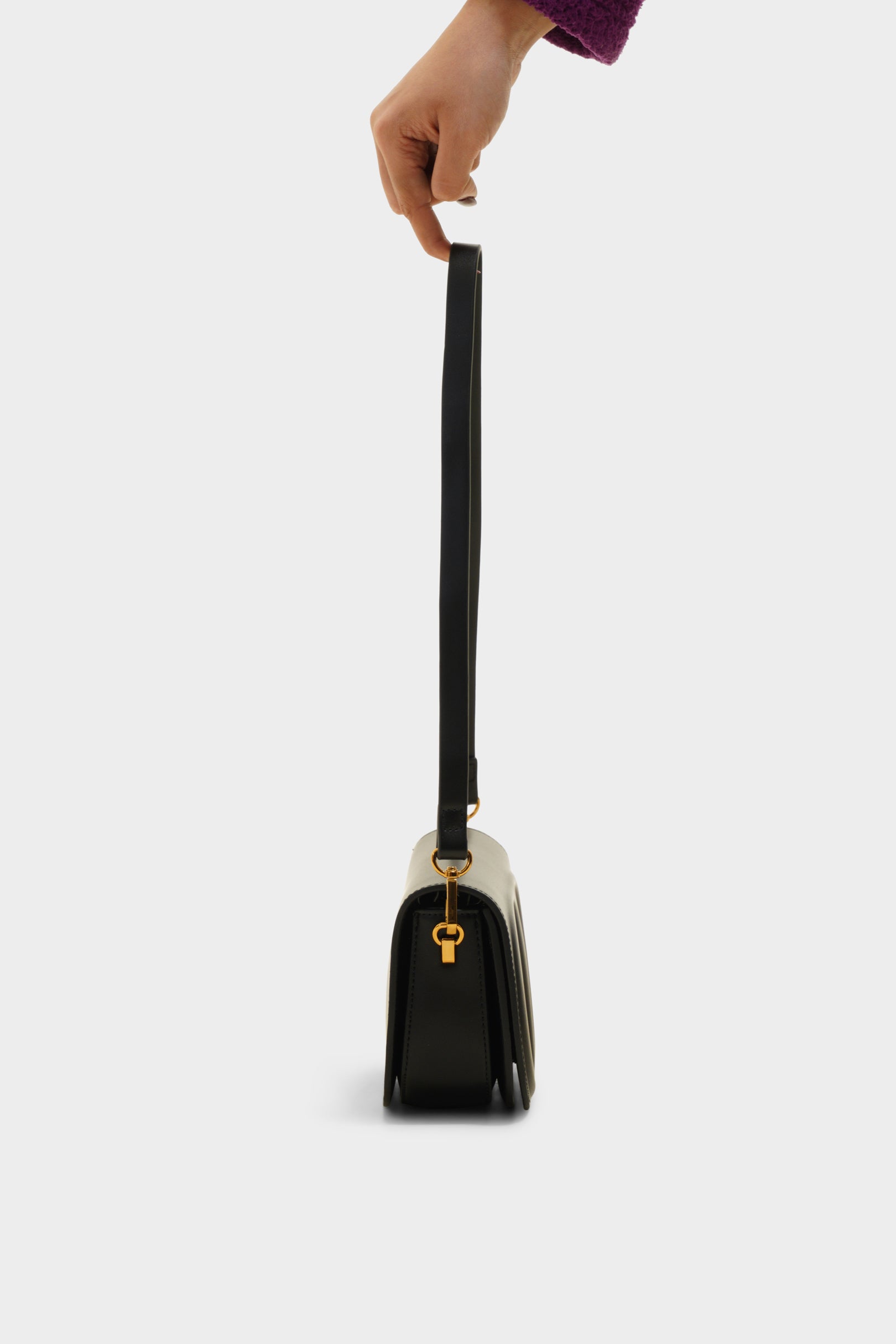 Danielle black sling bag - The Heels India