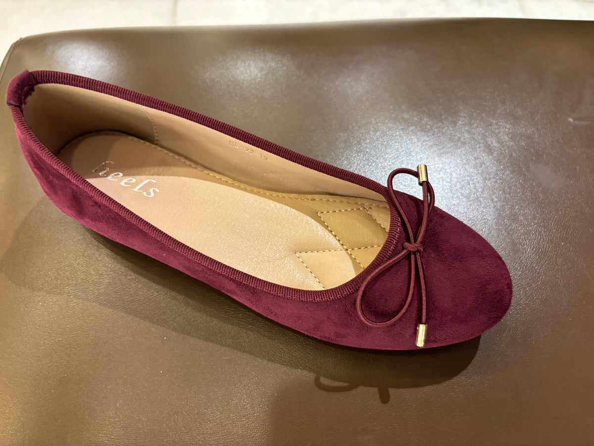 Charlette Cushioned Flat Knot Bow Suede Ballerinas in Maroon - The Heels India