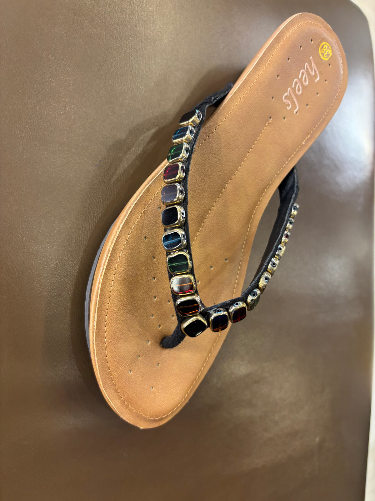 Julia Cushioned Beads V Strap Wedge Slippers