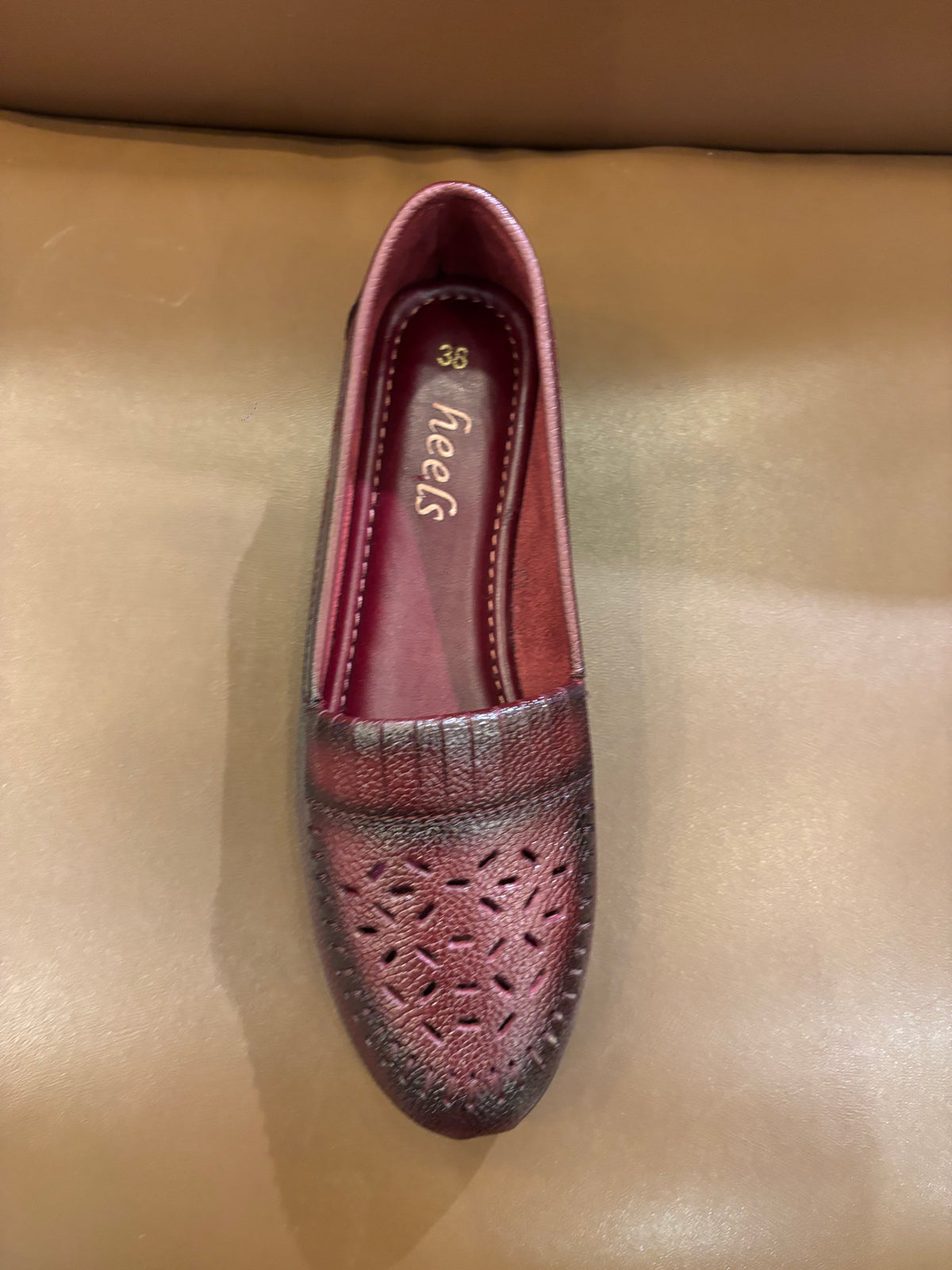 Cirelle Leather Classic Perforated Ballerinas