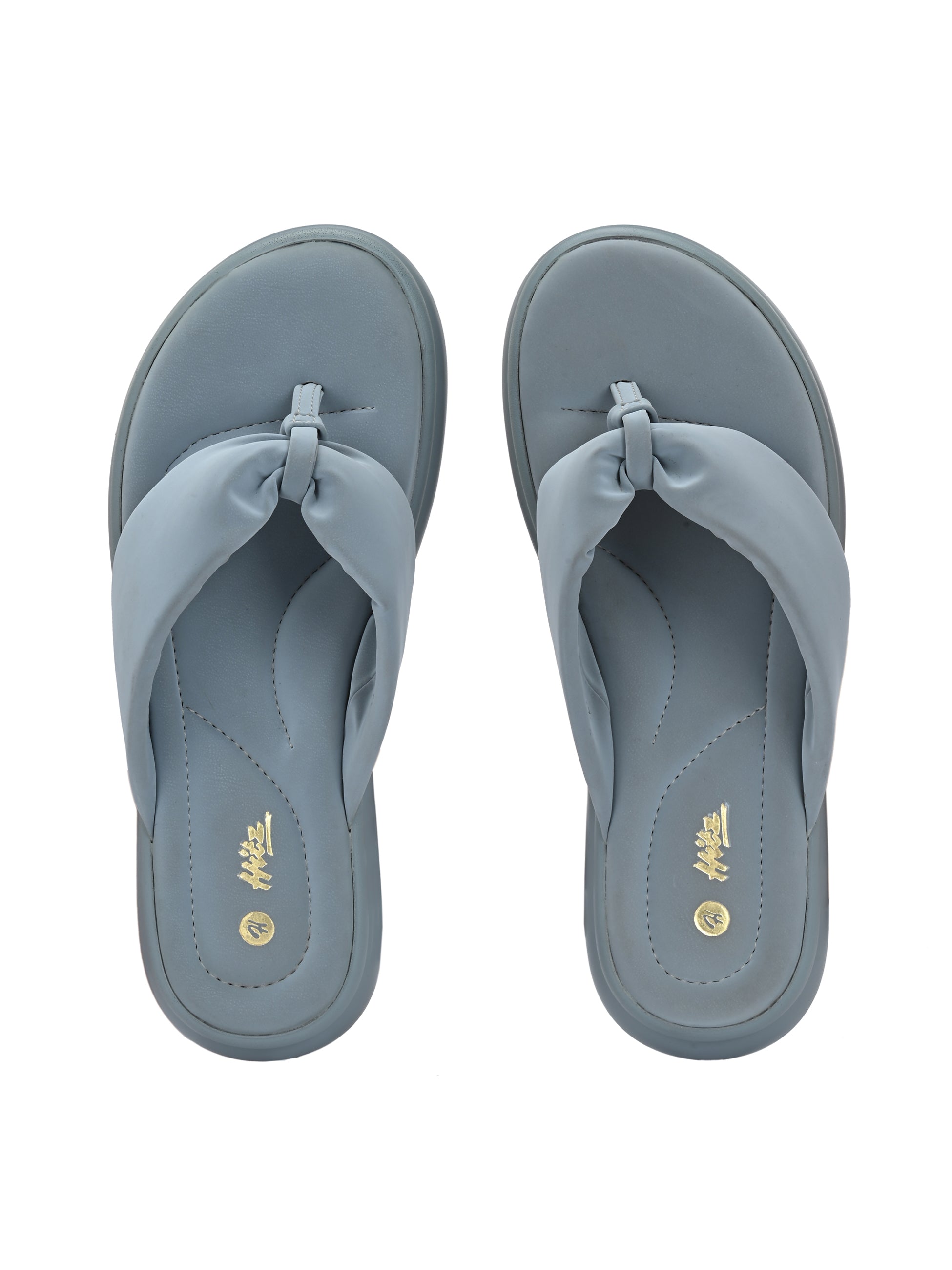 Liora V Cushioned Slippers