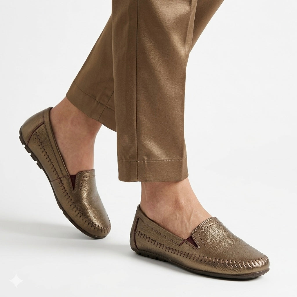 Lizzy Leather Classic Ballerinas - The Heels India