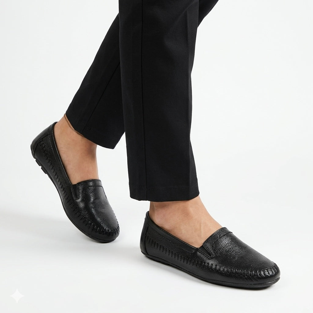 Lizzy Leather Classic Ballerinas - The Heels India