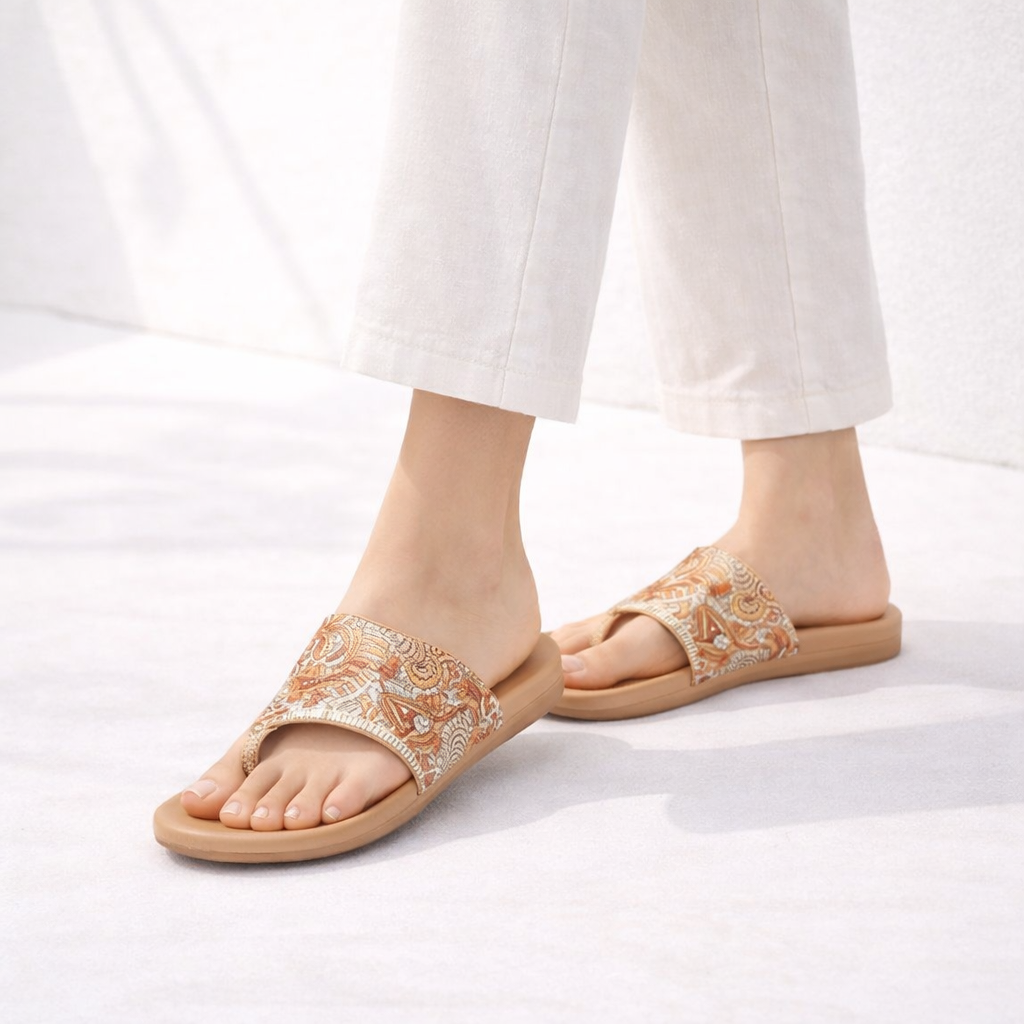 Caelina Floral Cushioned Thumb Slippers
