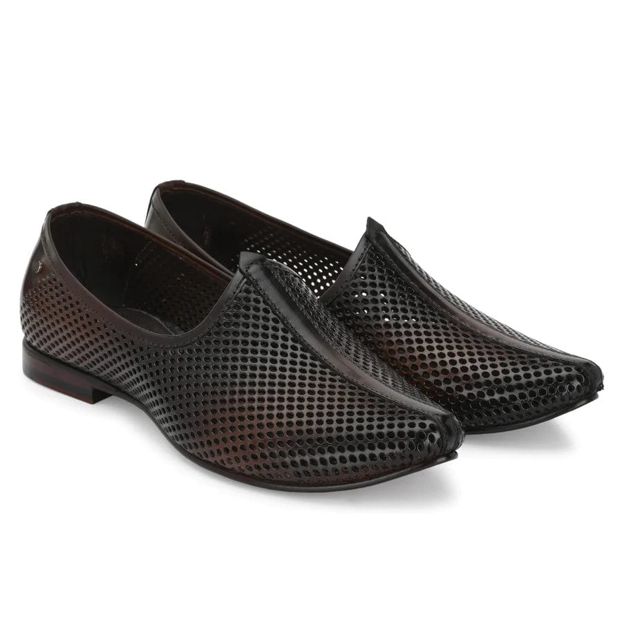 Lafattio Handcrafted Leather Juttis - The Heels India