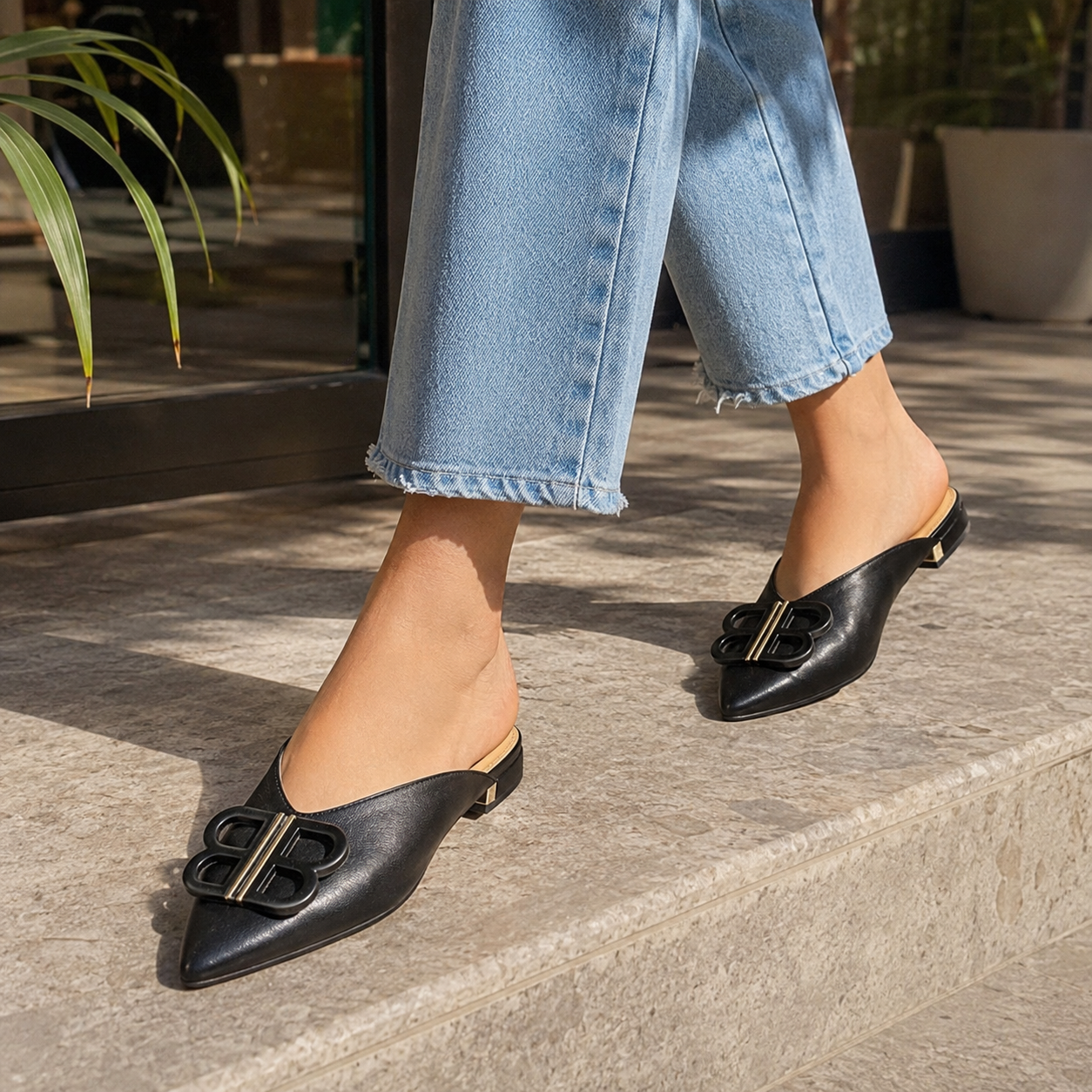 Linda Mid Heel Cushioned Back Open Pointed Mules
