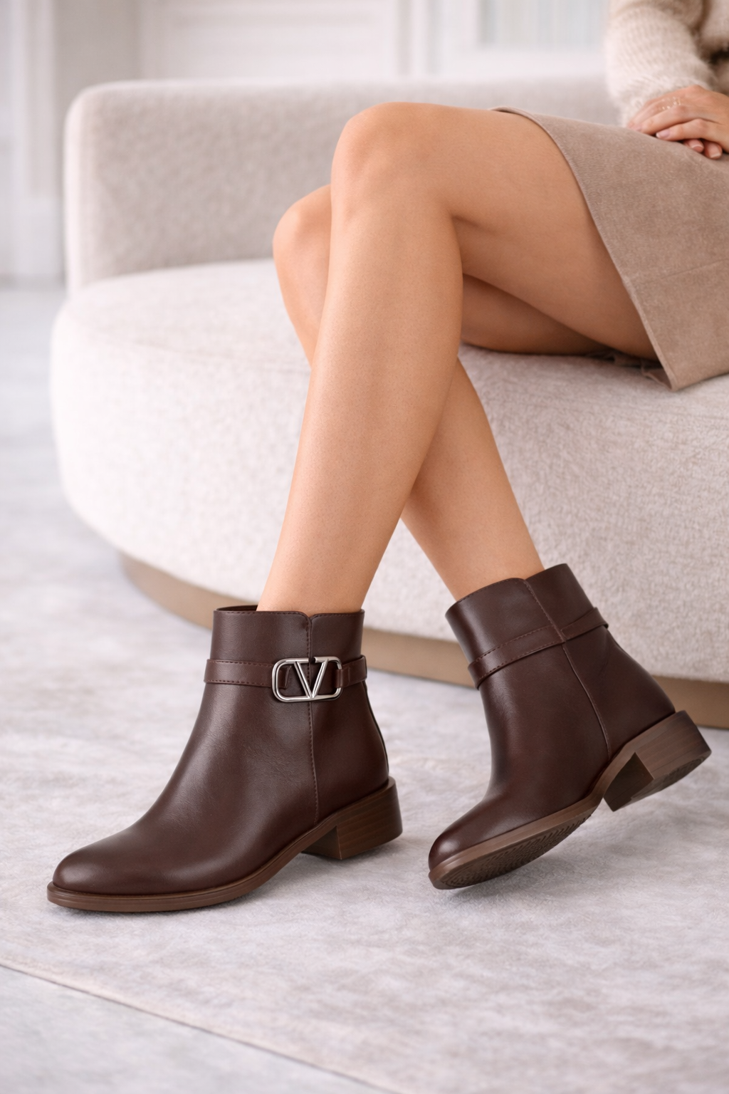 Amalfi Noir Premium Winter Ankle Low Heel Boots