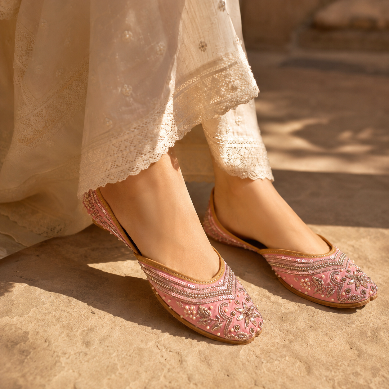 Kainat Handcrafted Leather Juttis