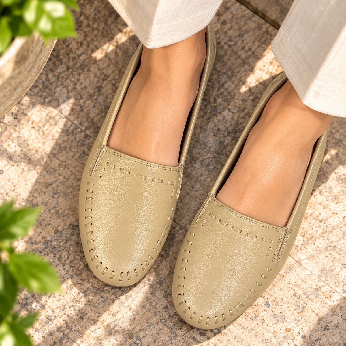 Lizzy 3.0 Leather Classic Ballerinas in Beige - The Heels India