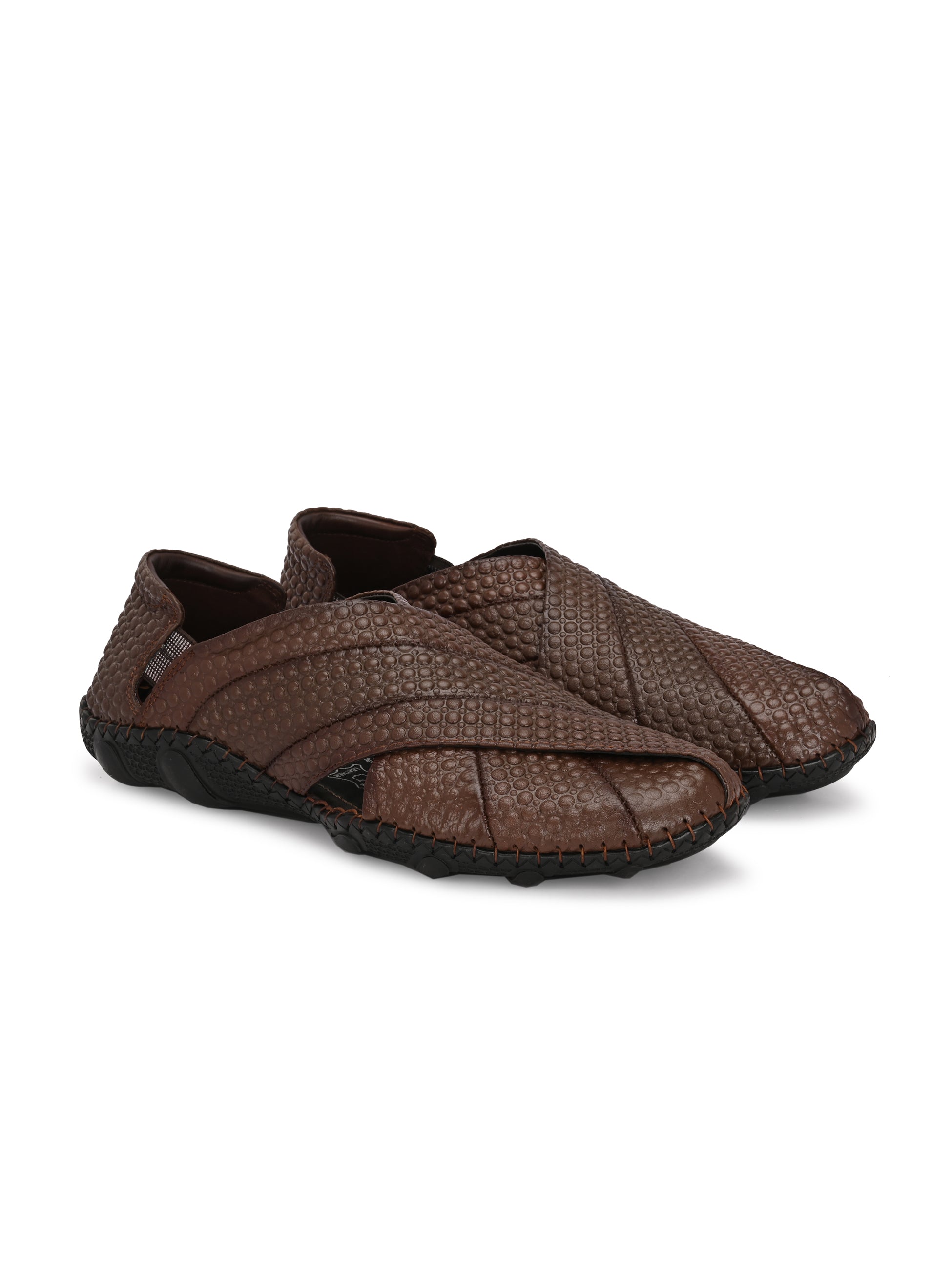 Rayaan Leather Ethnic Cushioned Loafers - The Heels India