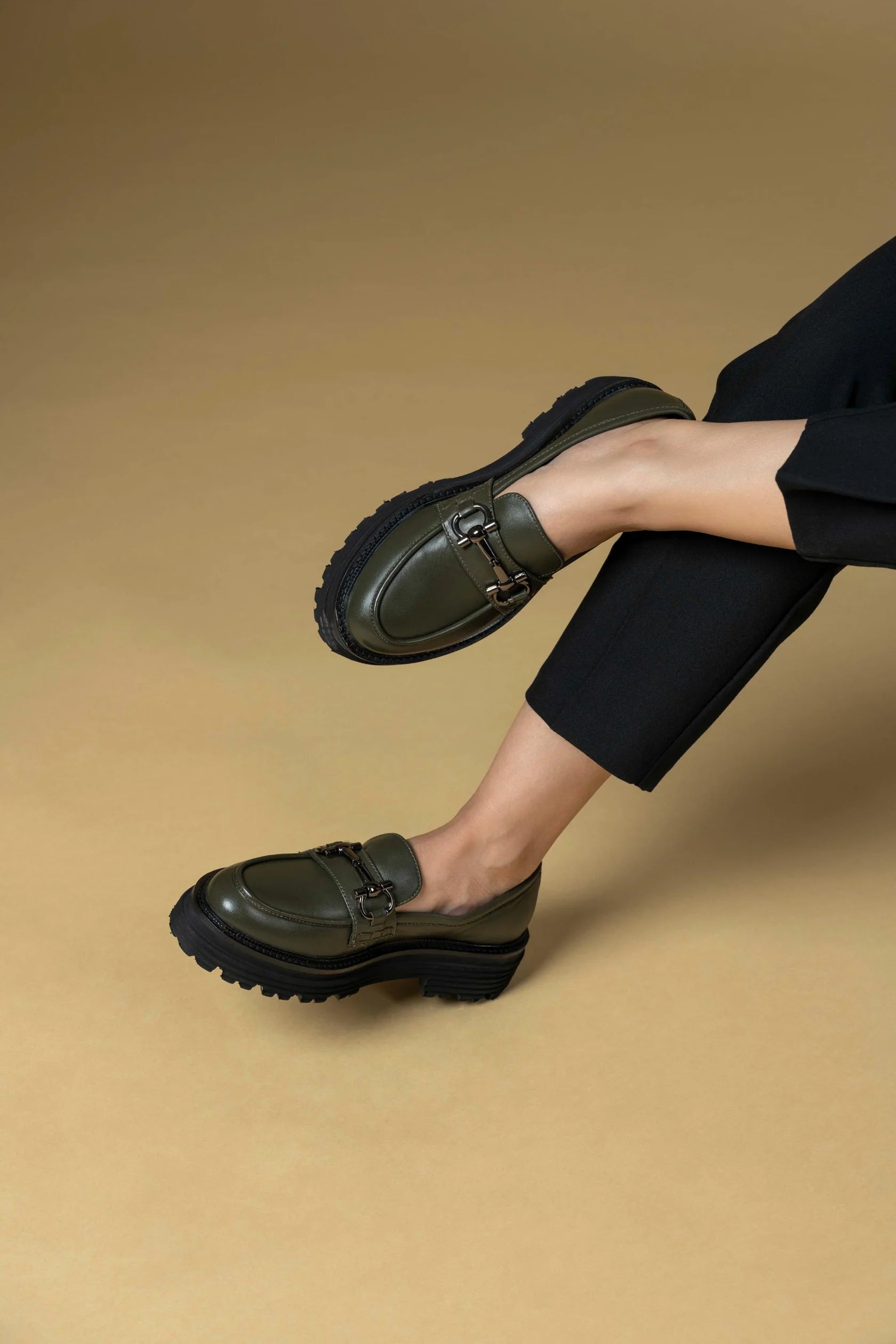 PIONEER Premium Leather Moccasins