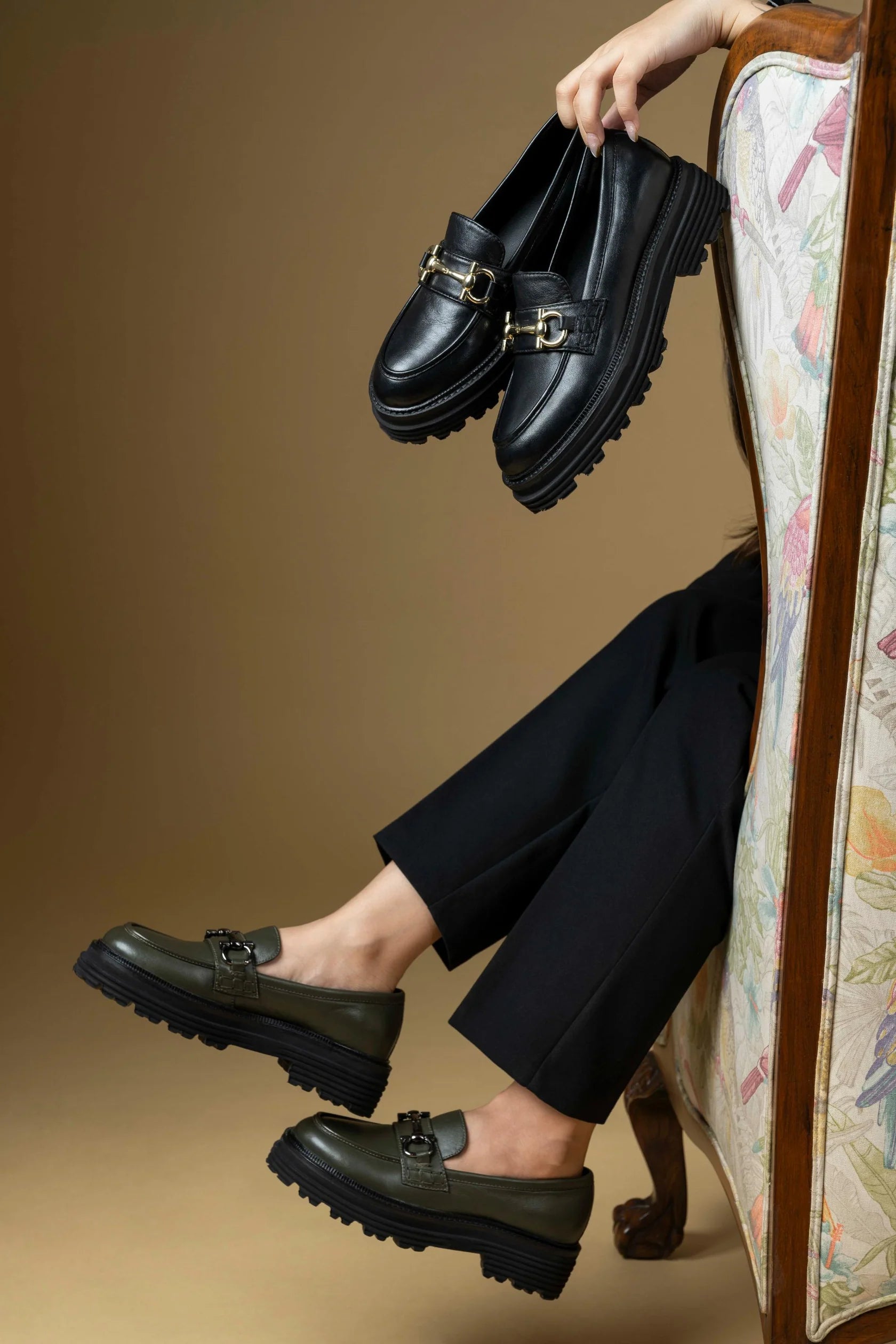 PIONEER Premium Leather Moccasins