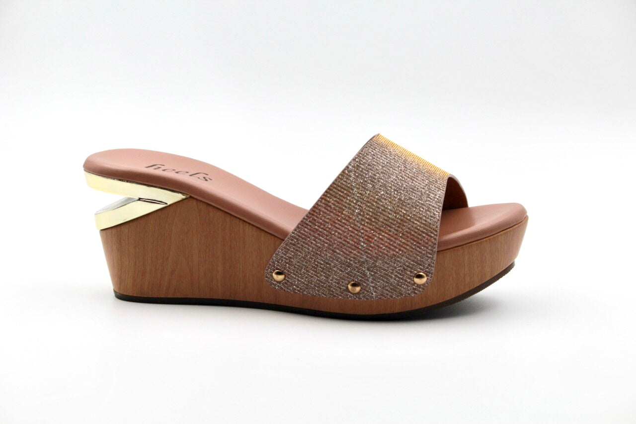 Agatha Sultan - The Heels India