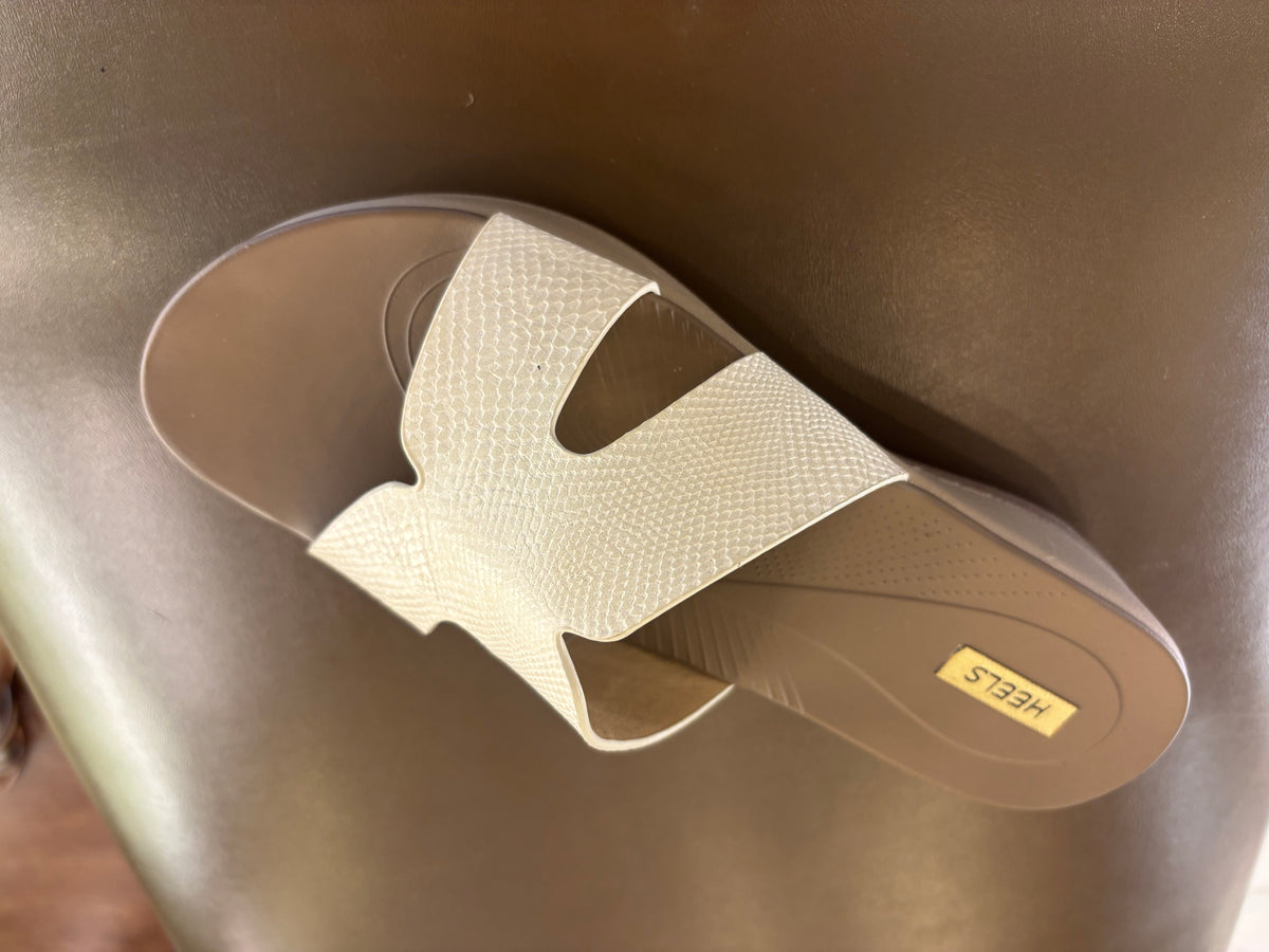 Bella Cushioned Everyday Slippers