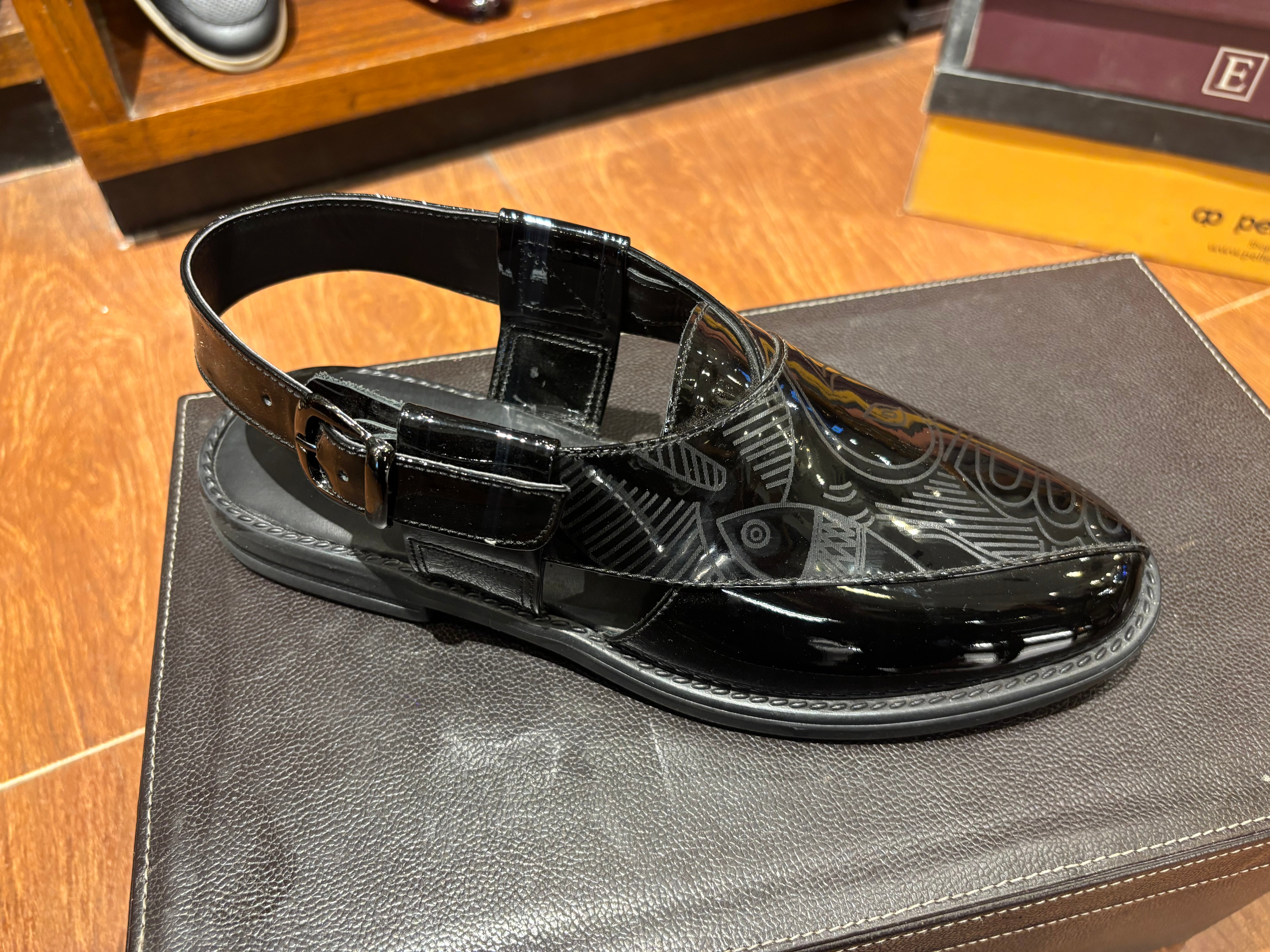 Neto Handmade Leather Peshawari Sandals