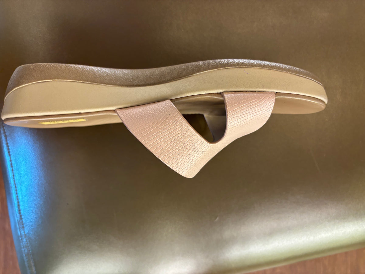 Bella Cushioned Everyday Slippers