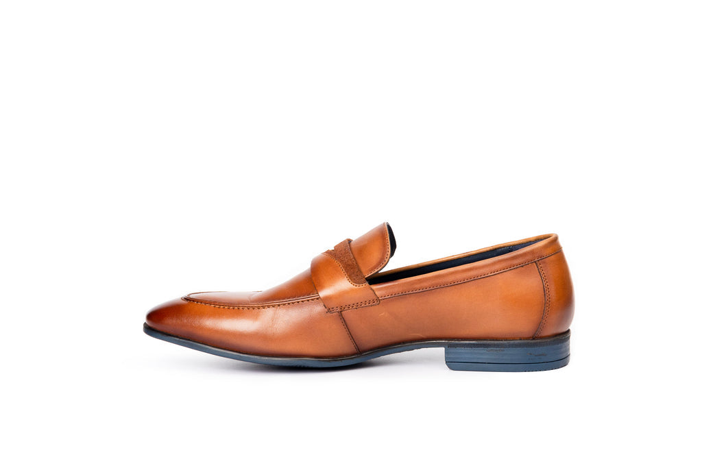 Onyx Leather Formal Moccasins