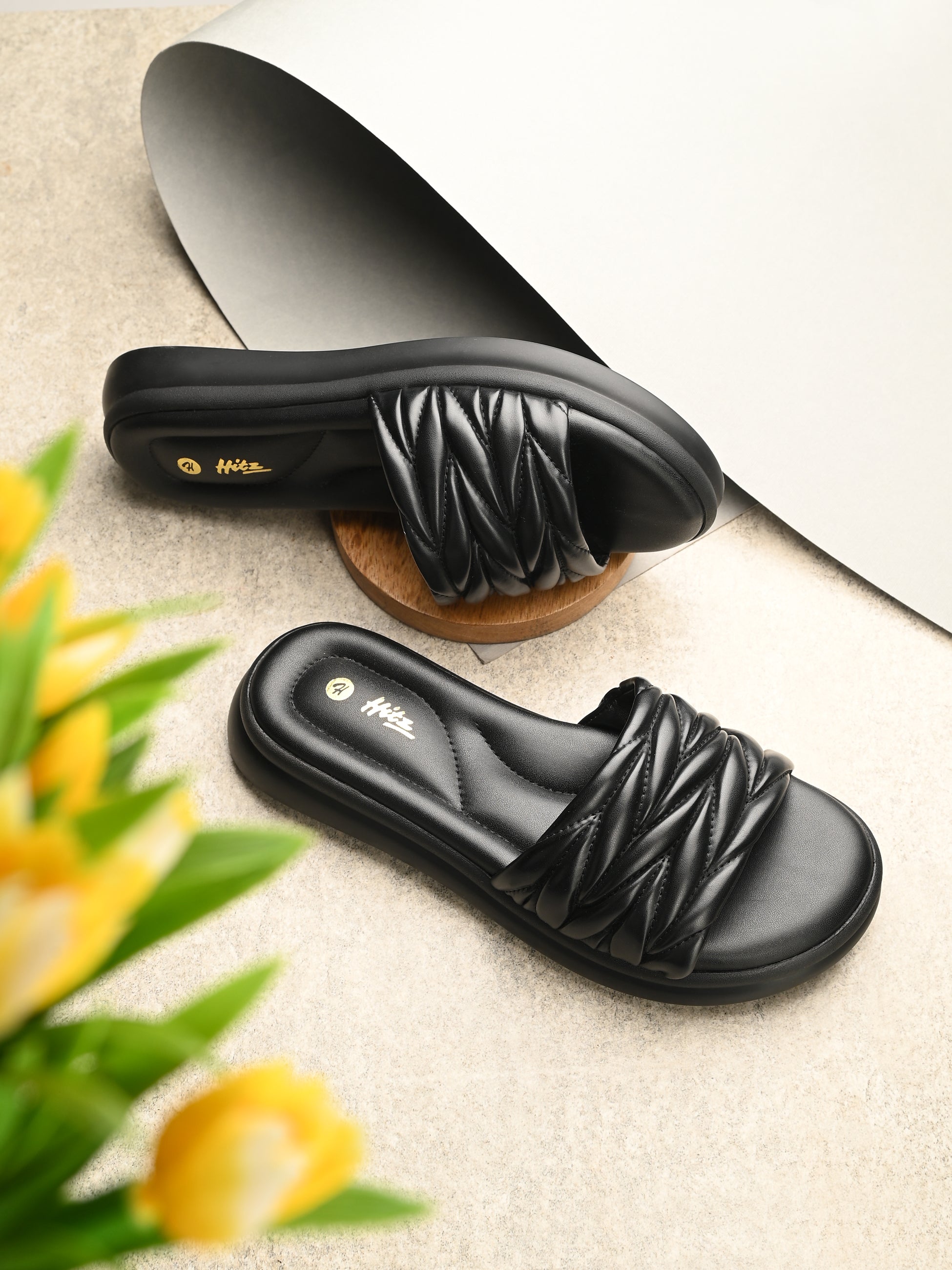 Ivara Quilted Sliders