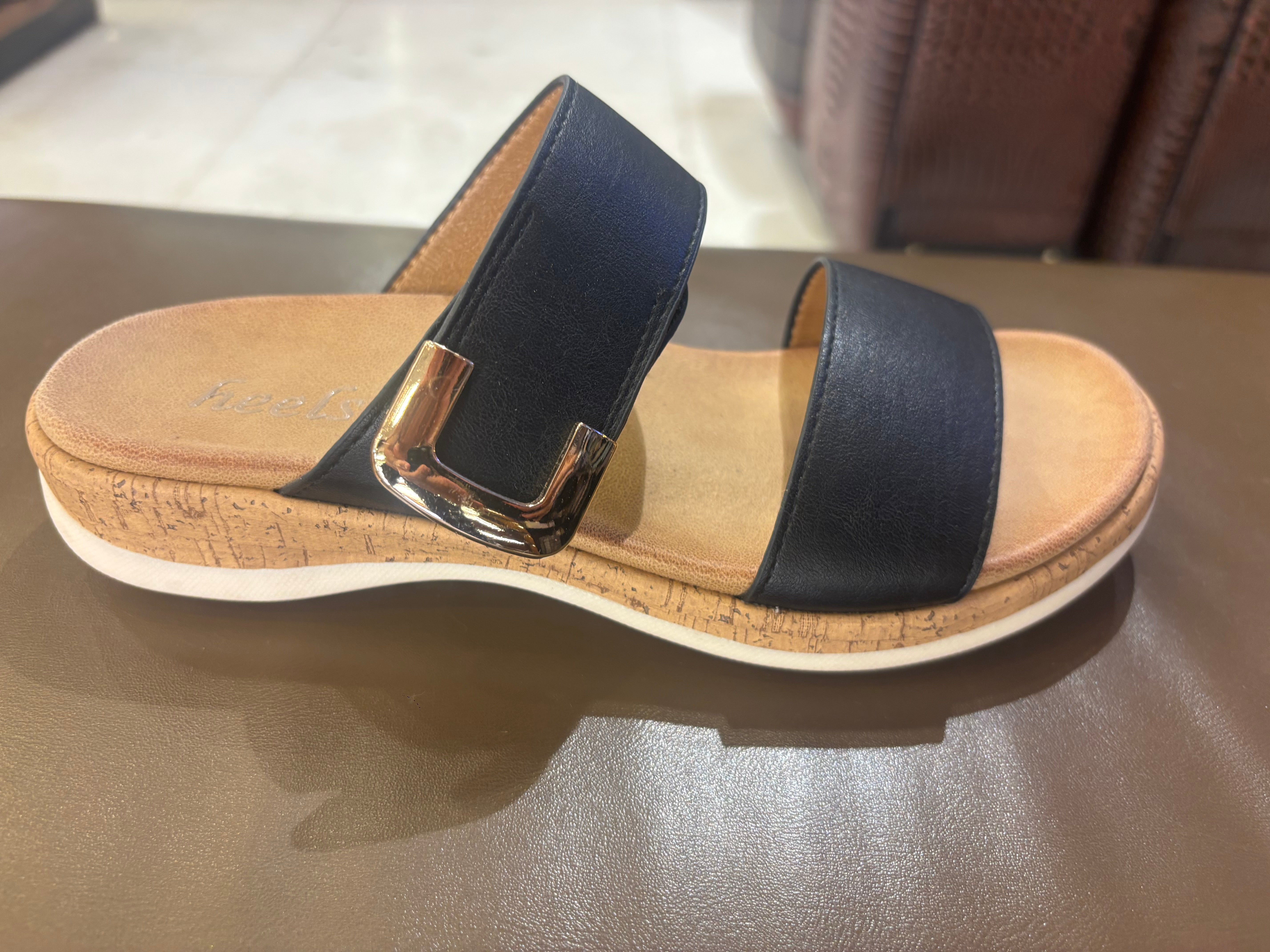 Chelsea Comfort Slippers – Cushioned Velcro Strap