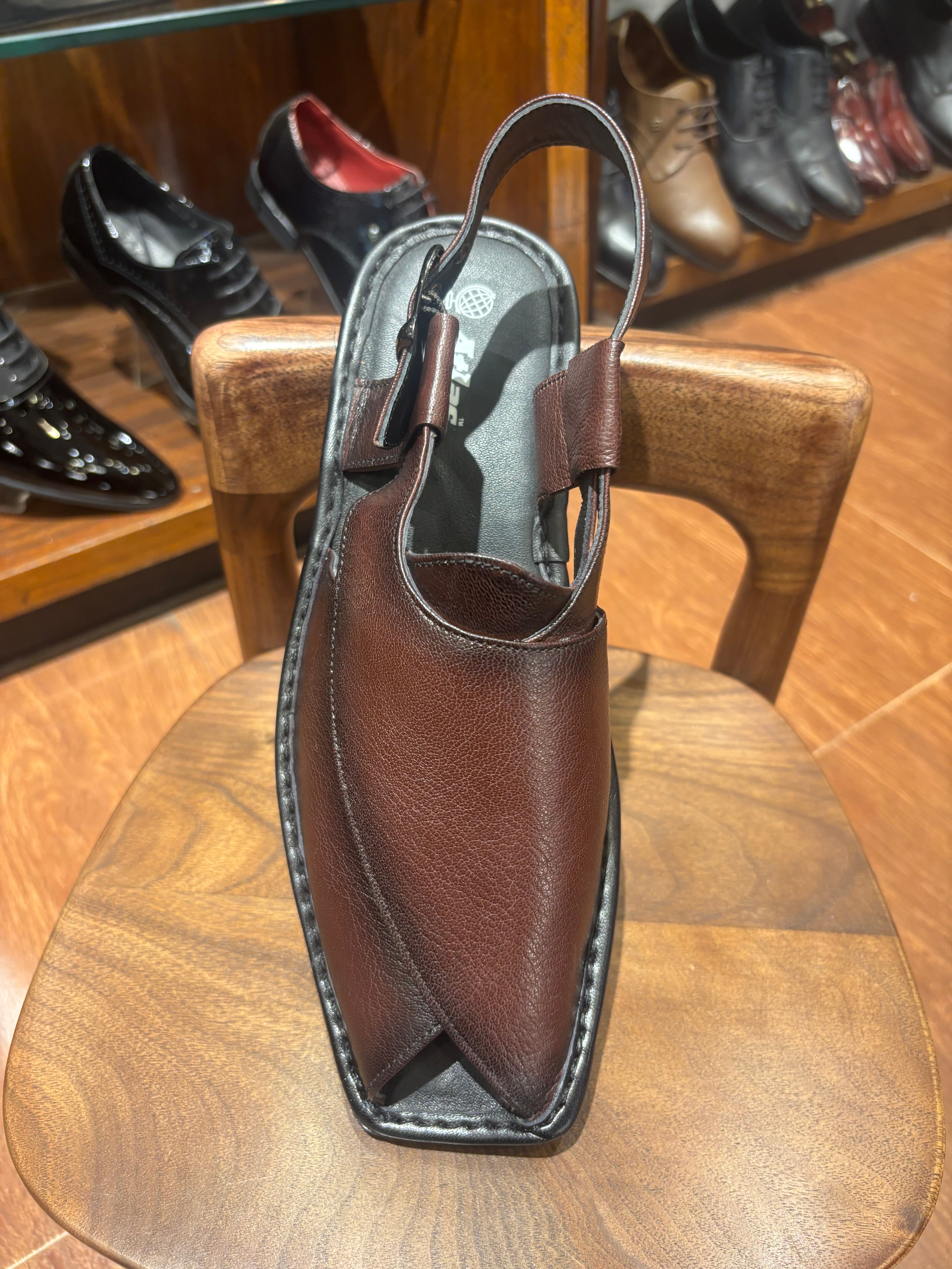 Cesar Leather Ethnic T Cut Peshawari Sandals