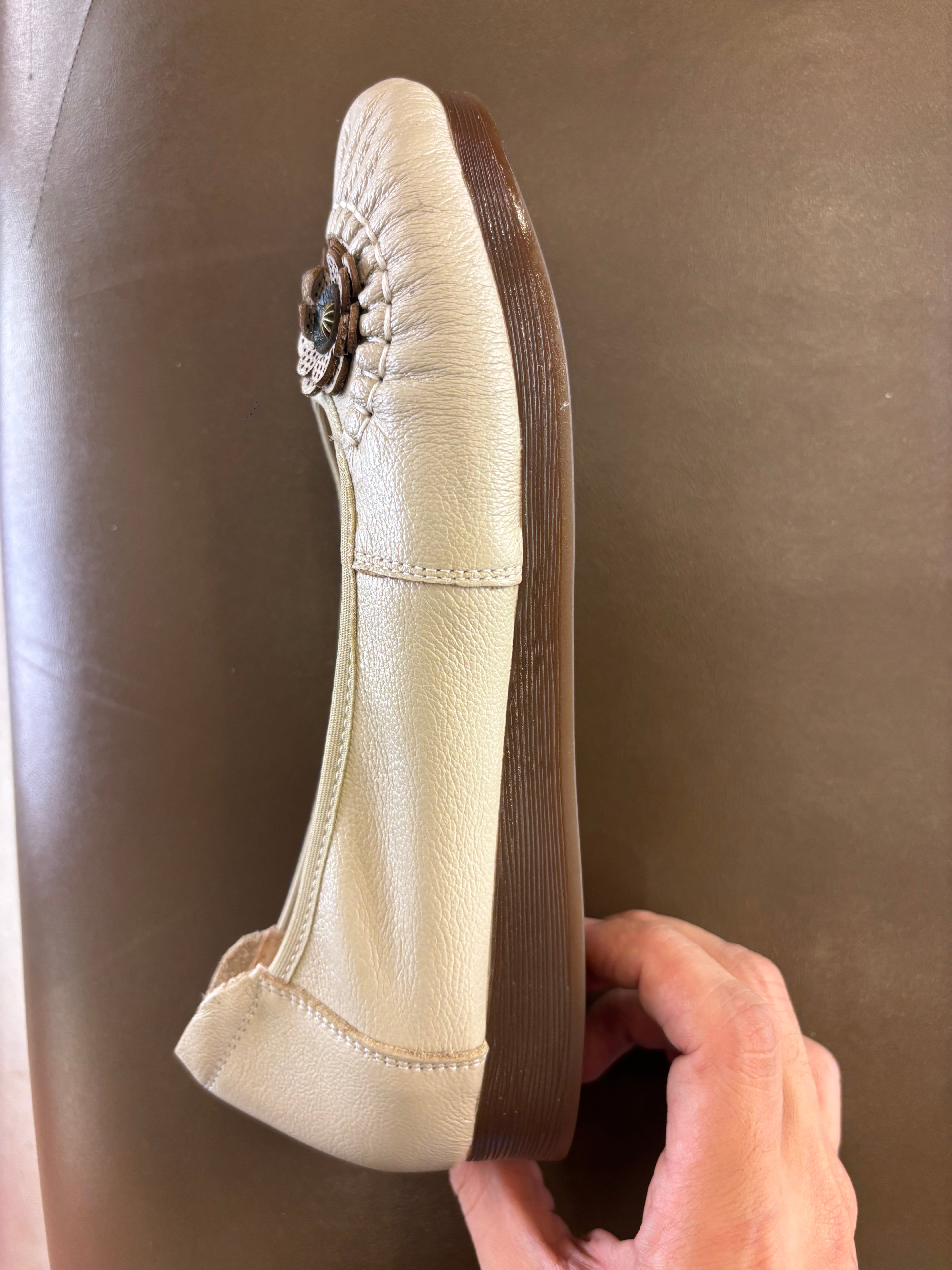 Flora 4.0 Premium Leather Cushioned Ballerinas
