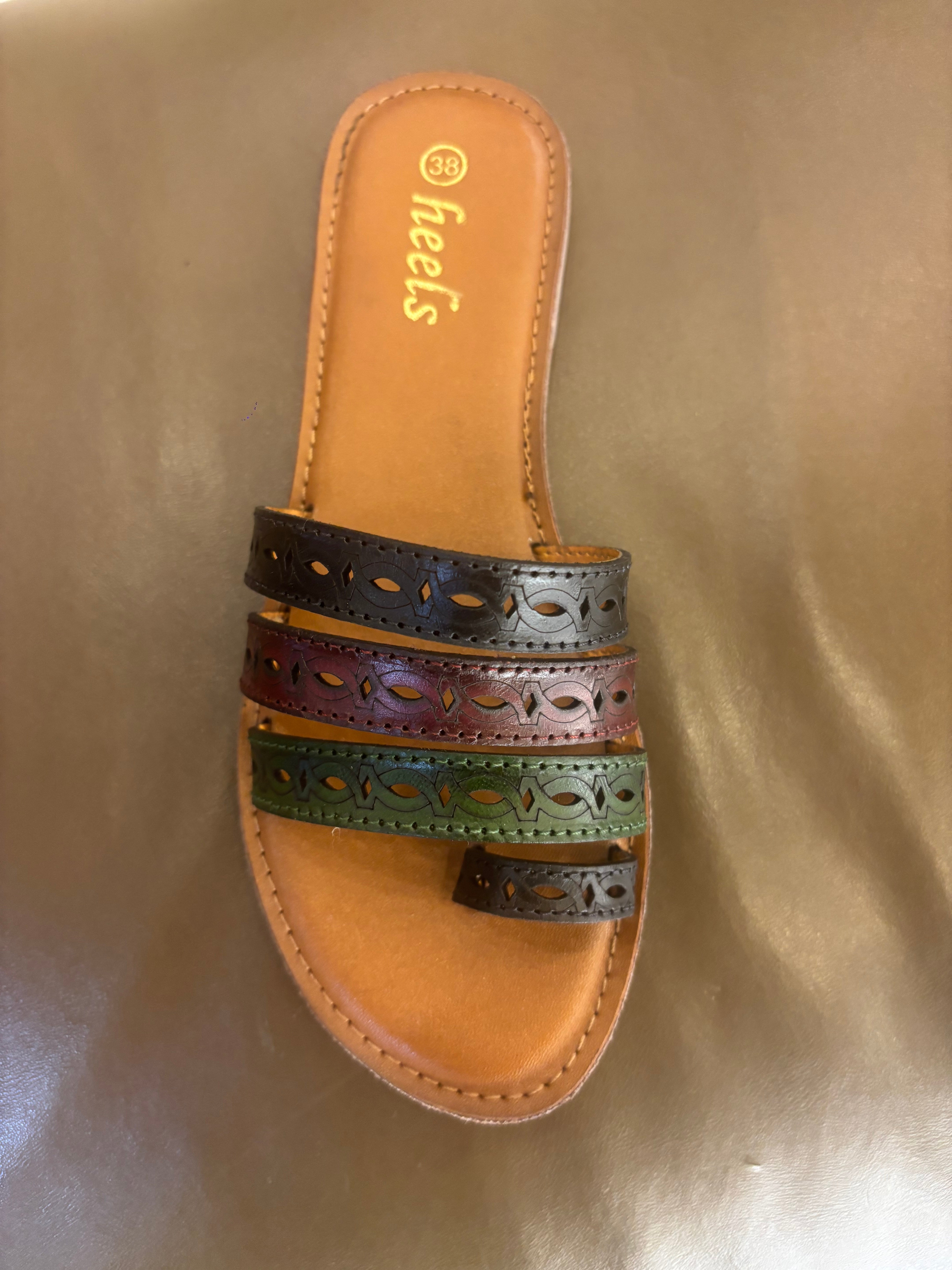 Delma Leather Strap Thumb Flat Sliders