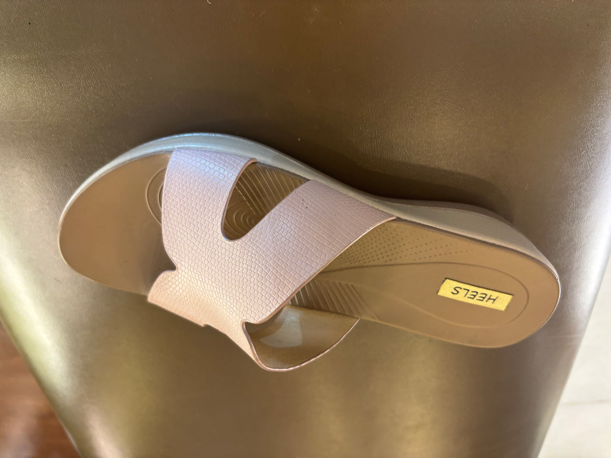 Bella Cushioned Everyday Slippers