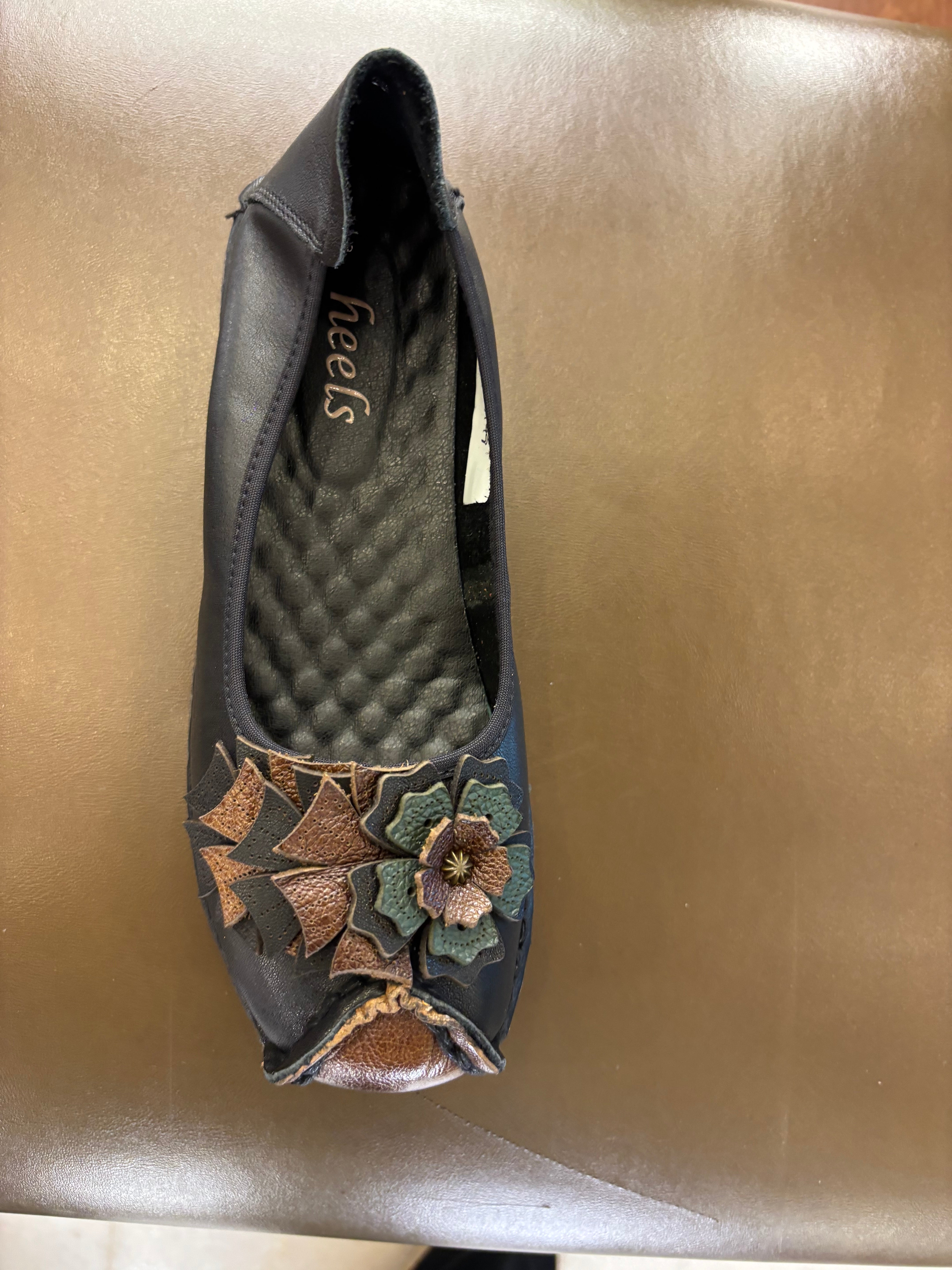 Flora 5.0 Premium Leather Cushioned Ballerinas