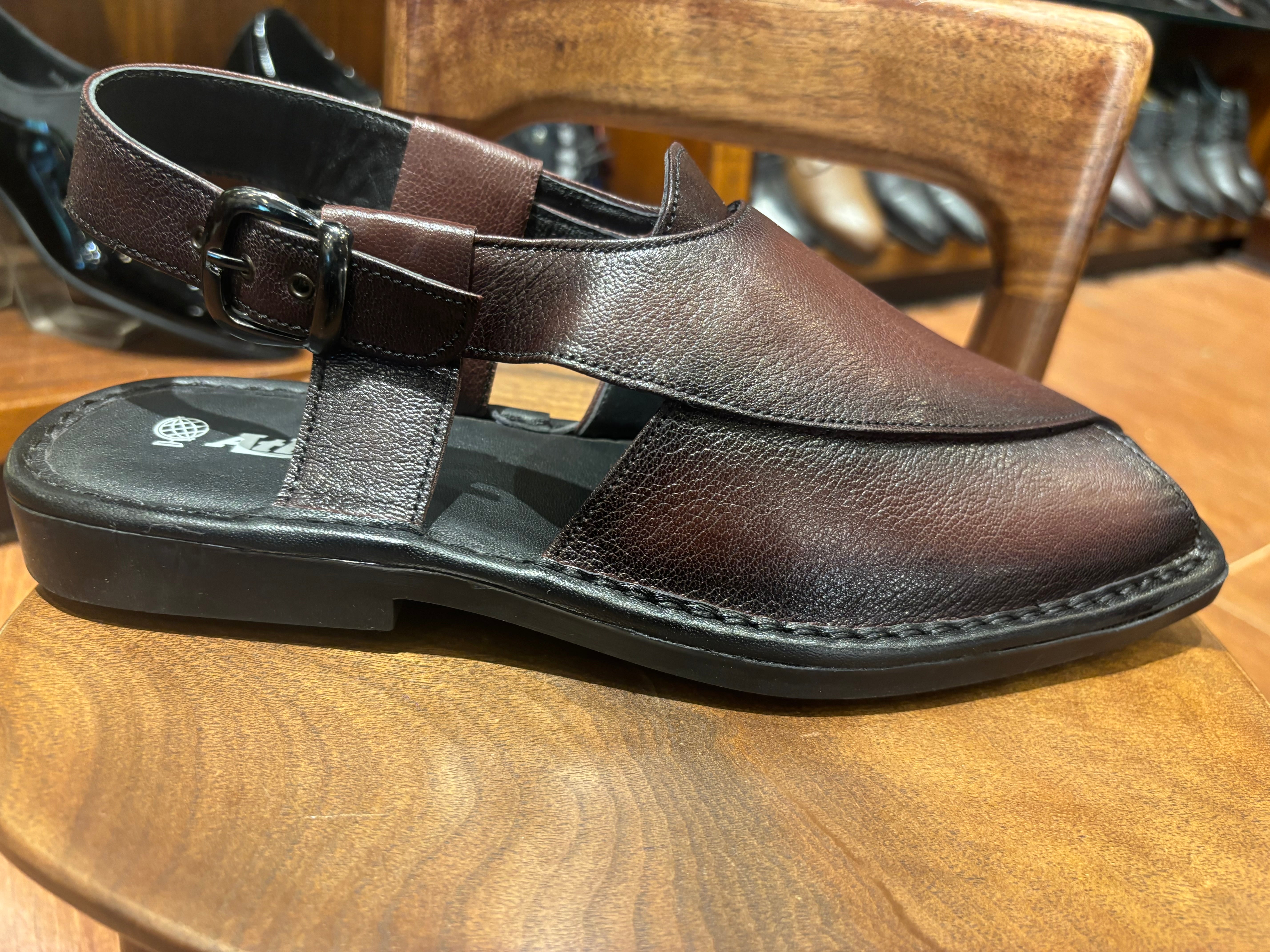 Cesar Leather Ethnic T Cut Peshawari Sandals