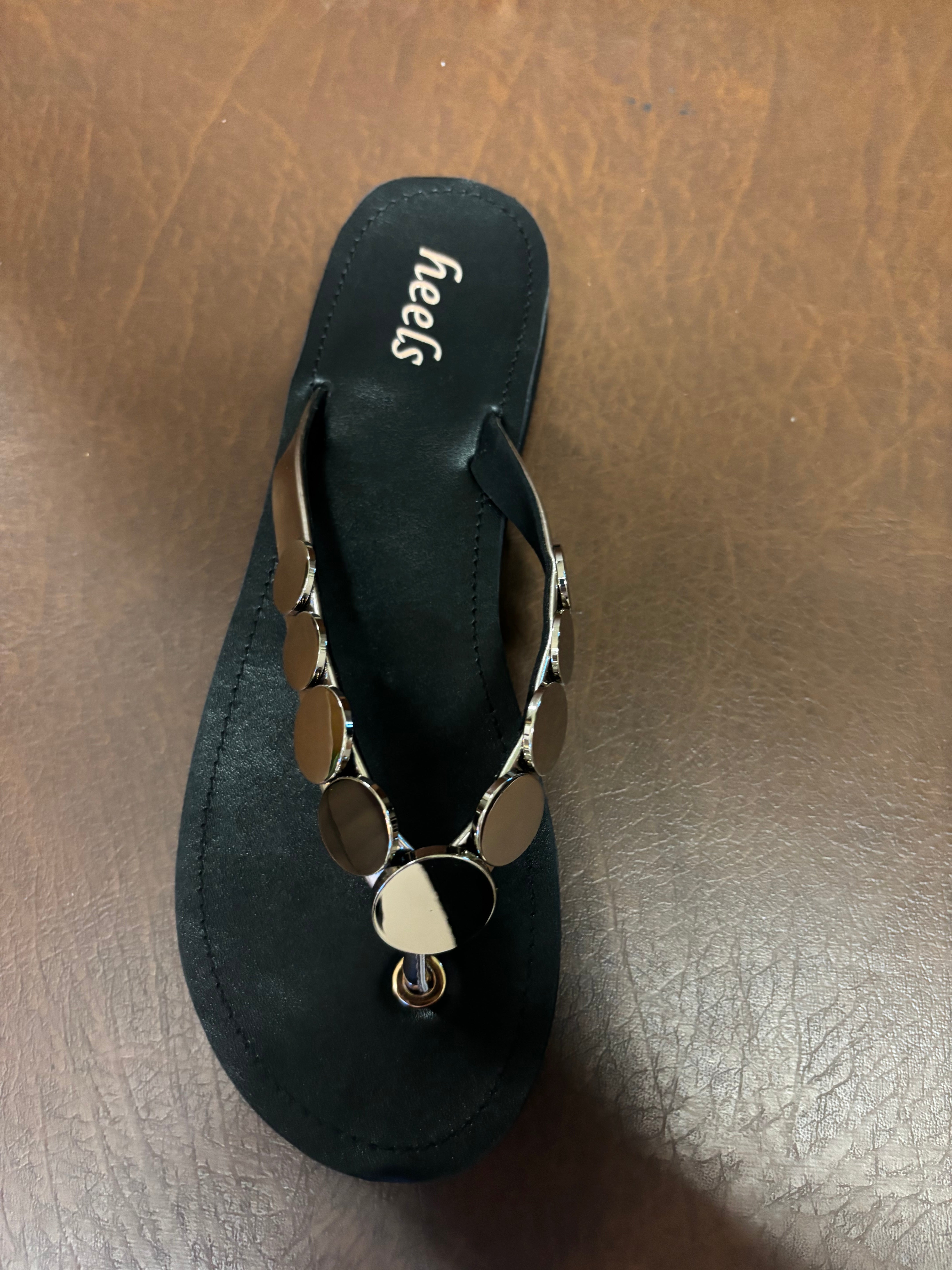 Nicolette Cushioned Coin V Strap Slippers - The Heels India