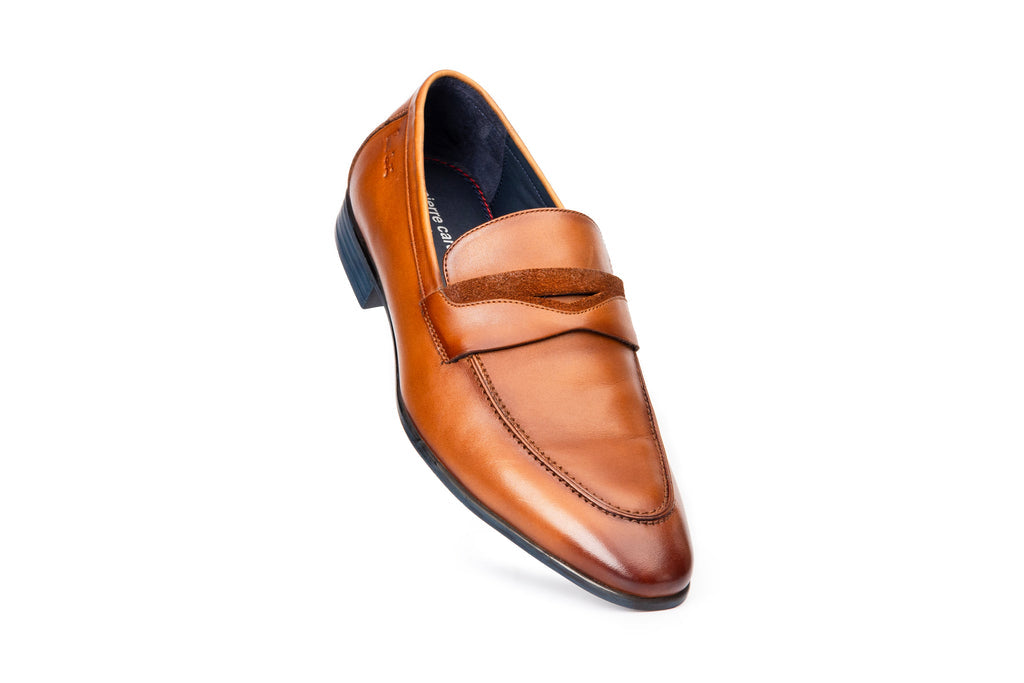 Onyx Leather Formal Moccasins